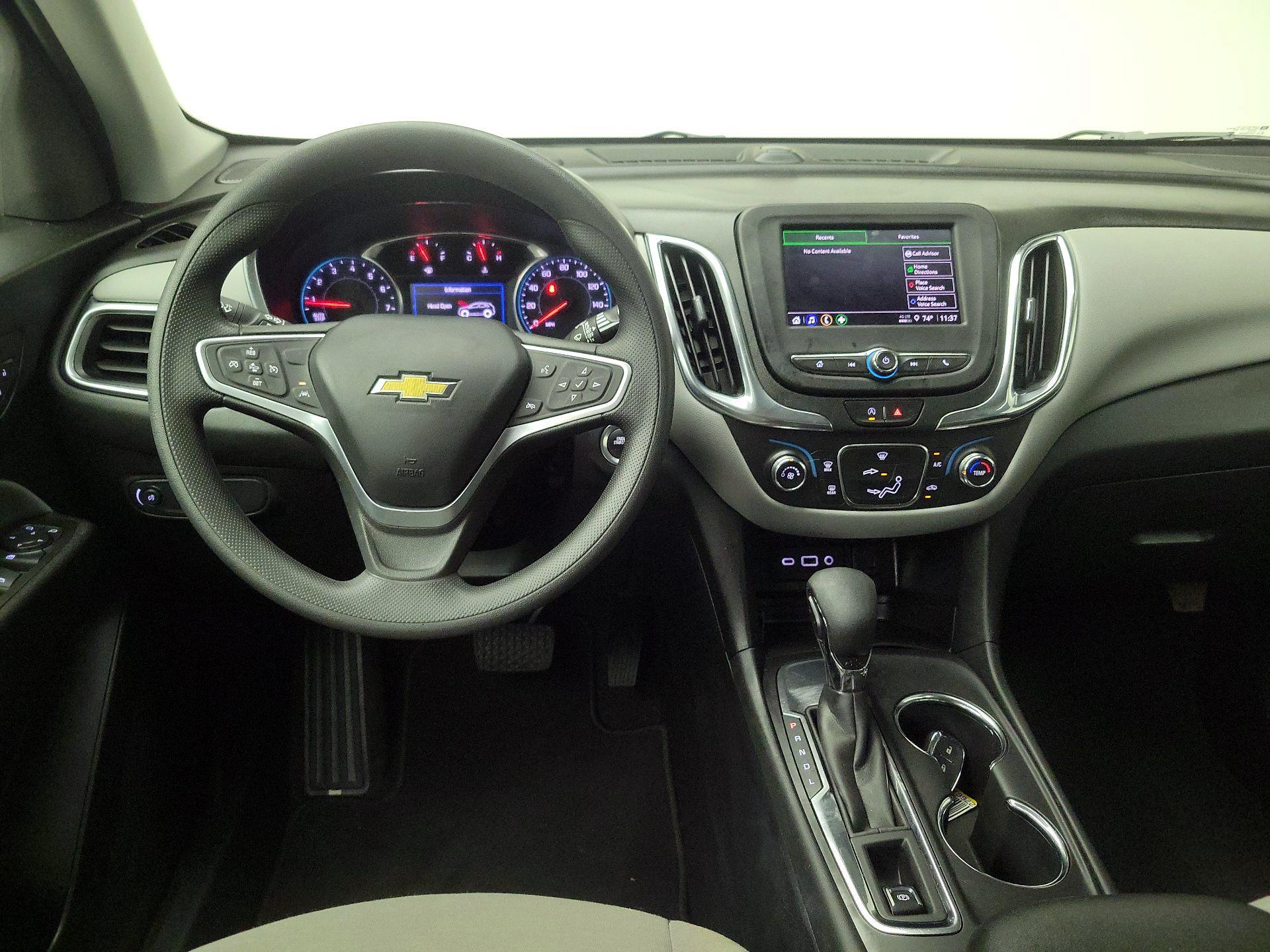 Thumbnail: 2022 Chevrolet Equinox - 10