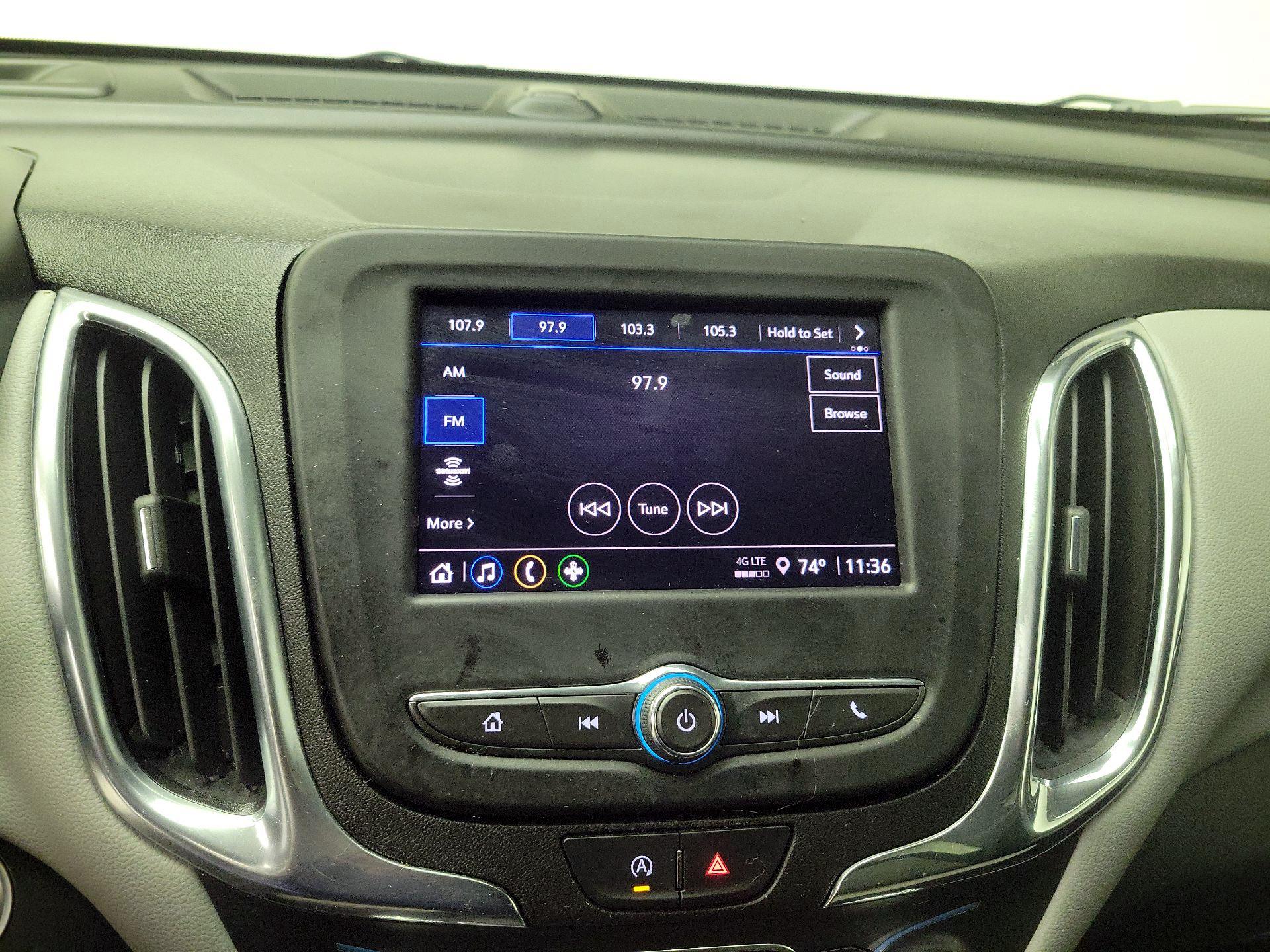 Thumbnail: 2022 Chevrolet Equinox - 16