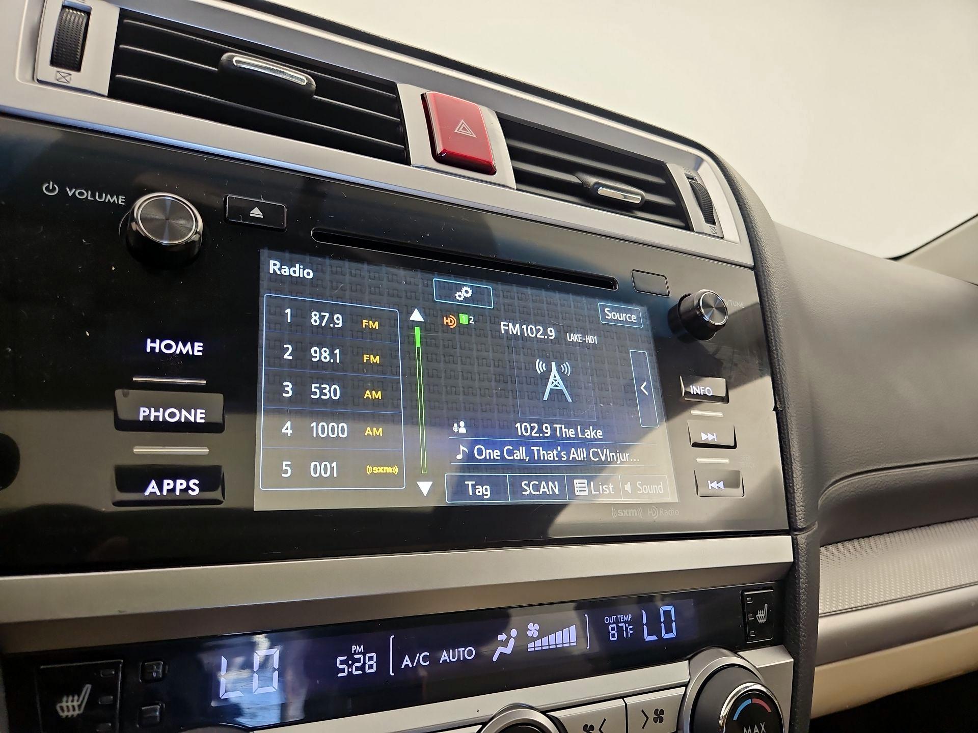 Thumbnail: 2015 Subaru Legacy - 15