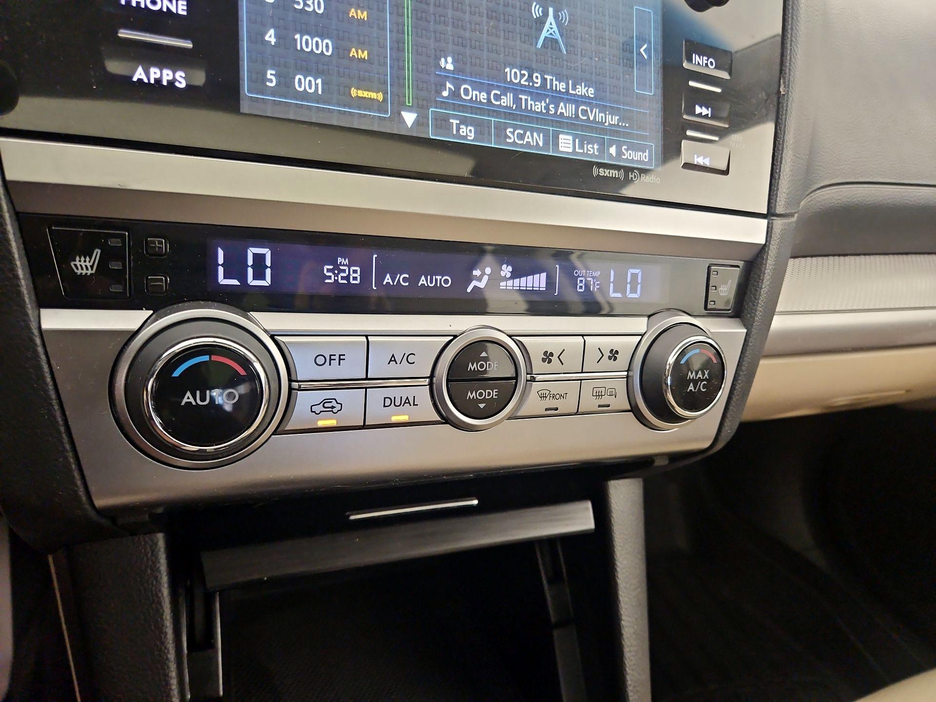Thumbnail: 2015 Subaru Legacy - 16