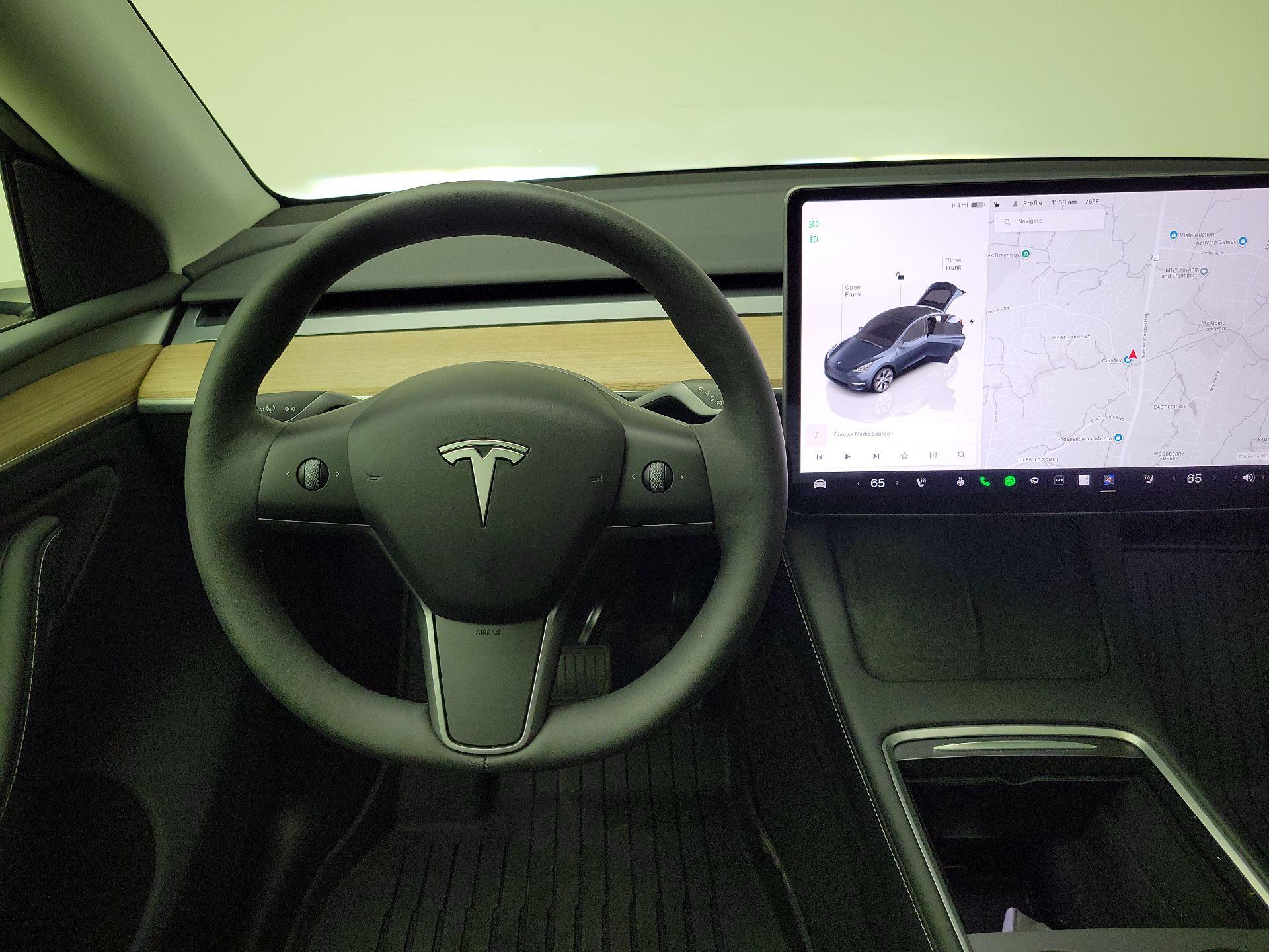 Thumbnail: 2024 Tesla Model Y - 10