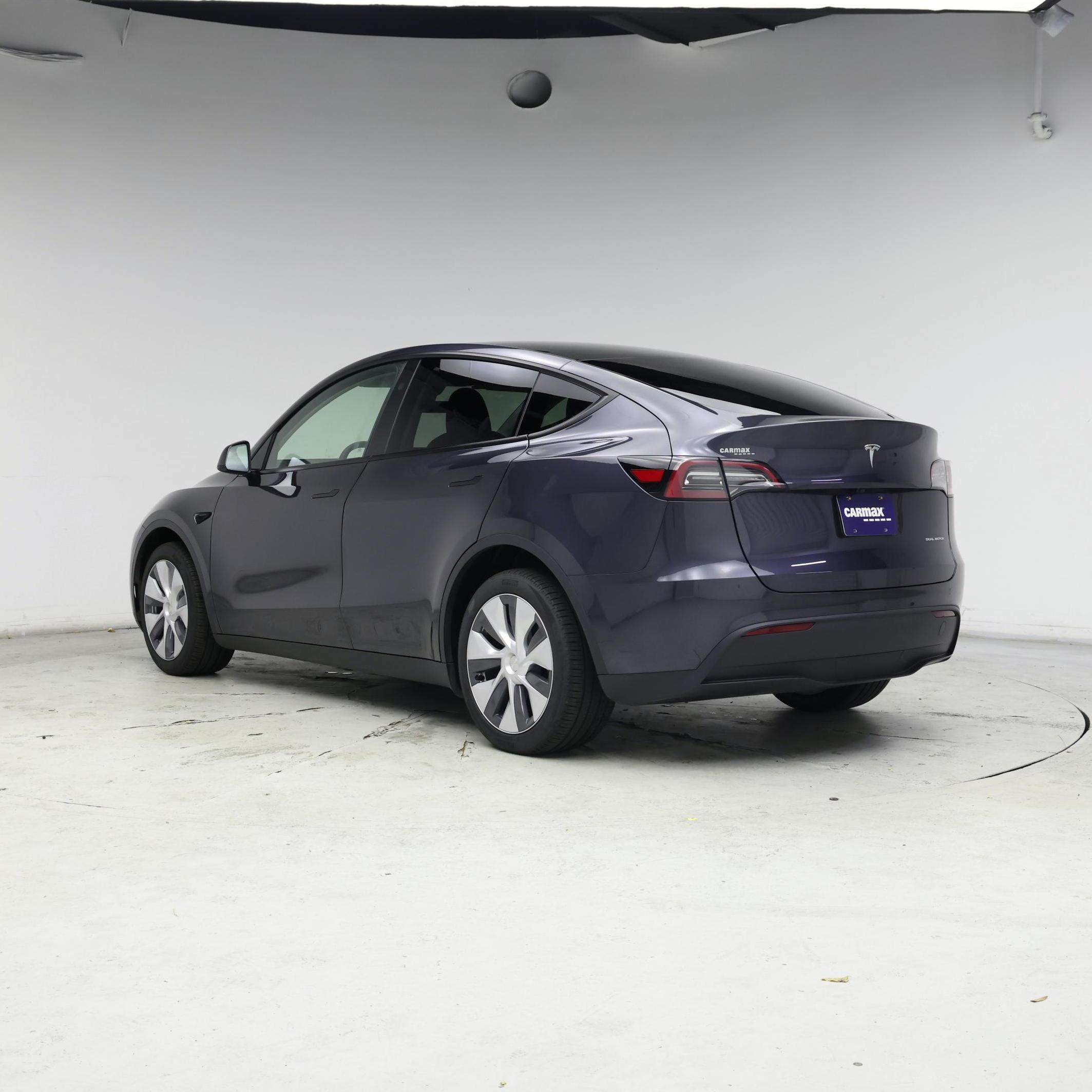Thumbnail: 2024 Tesla Model Y - 2