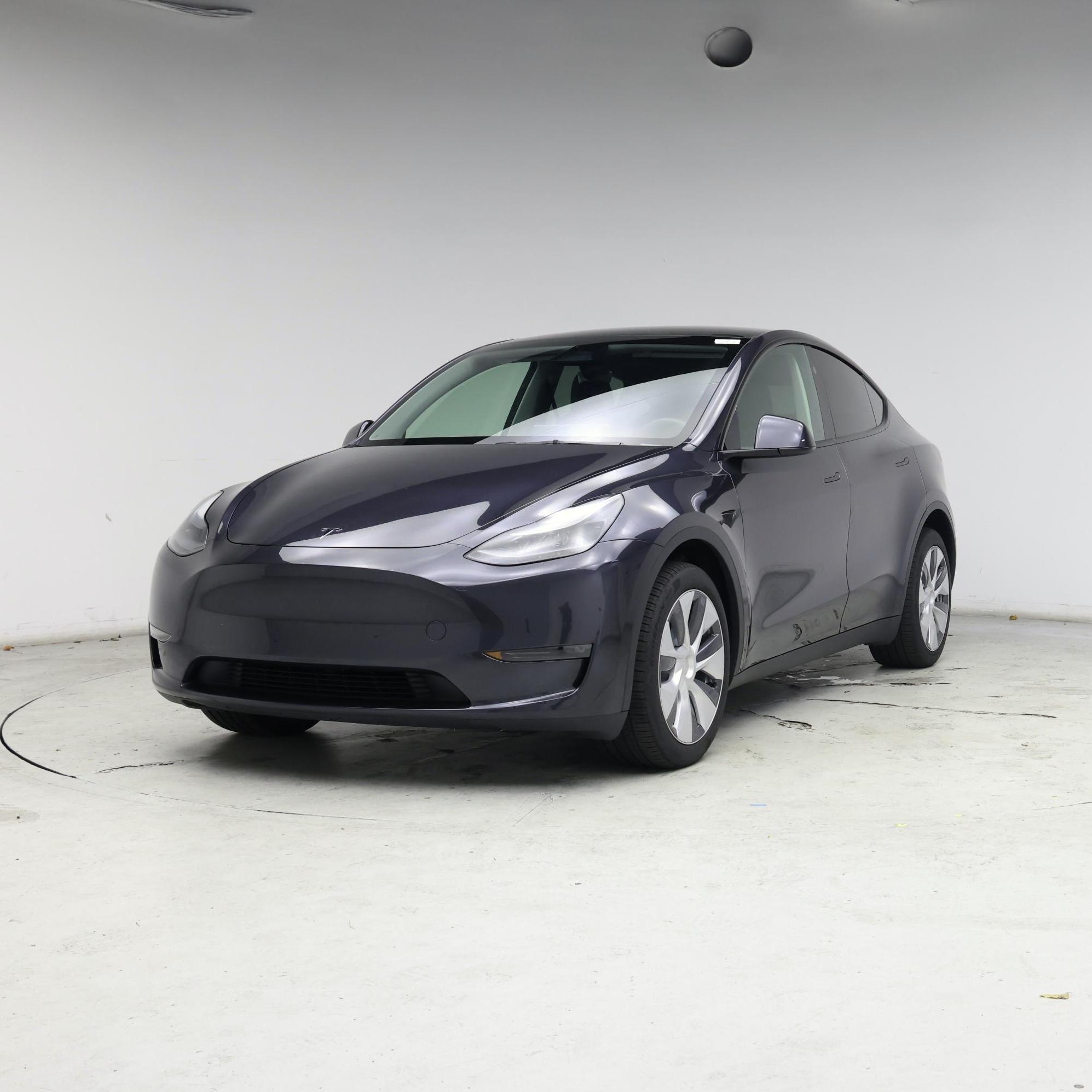 Thumbnail: 2024 Tesla Model Y - 4
