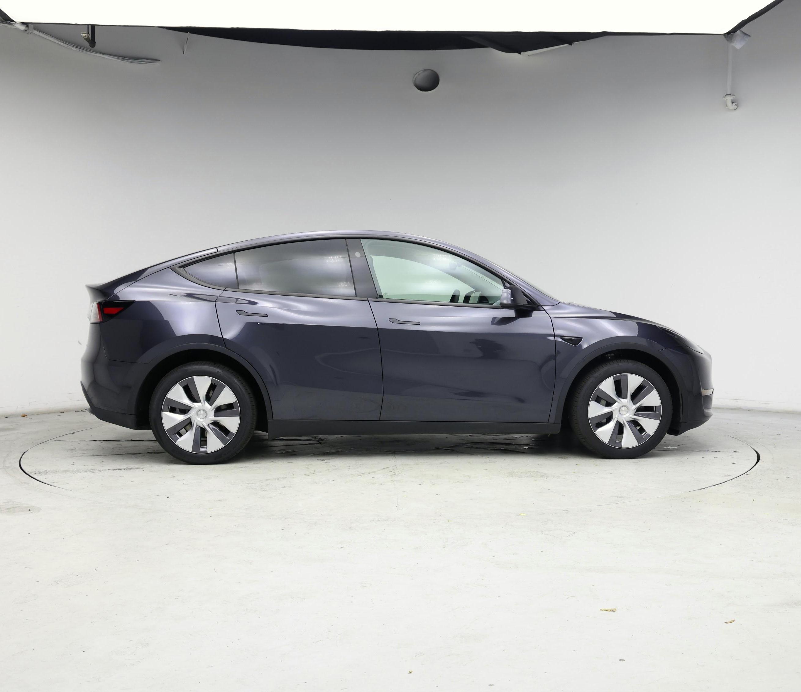Thumbnail: 2024 Tesla Model Y - 7