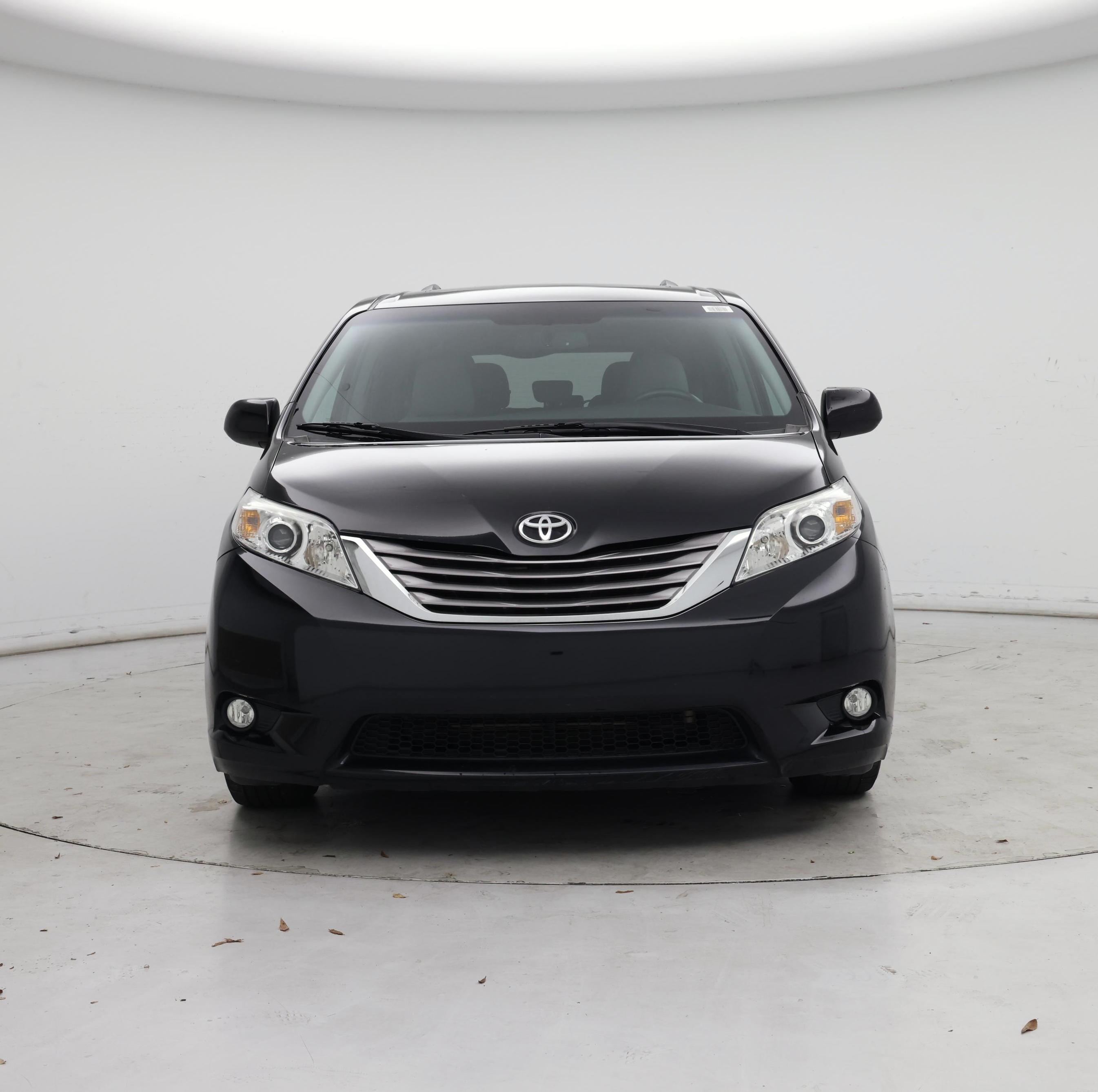 Thumbnail: 2015 Toyota Sienna - 5