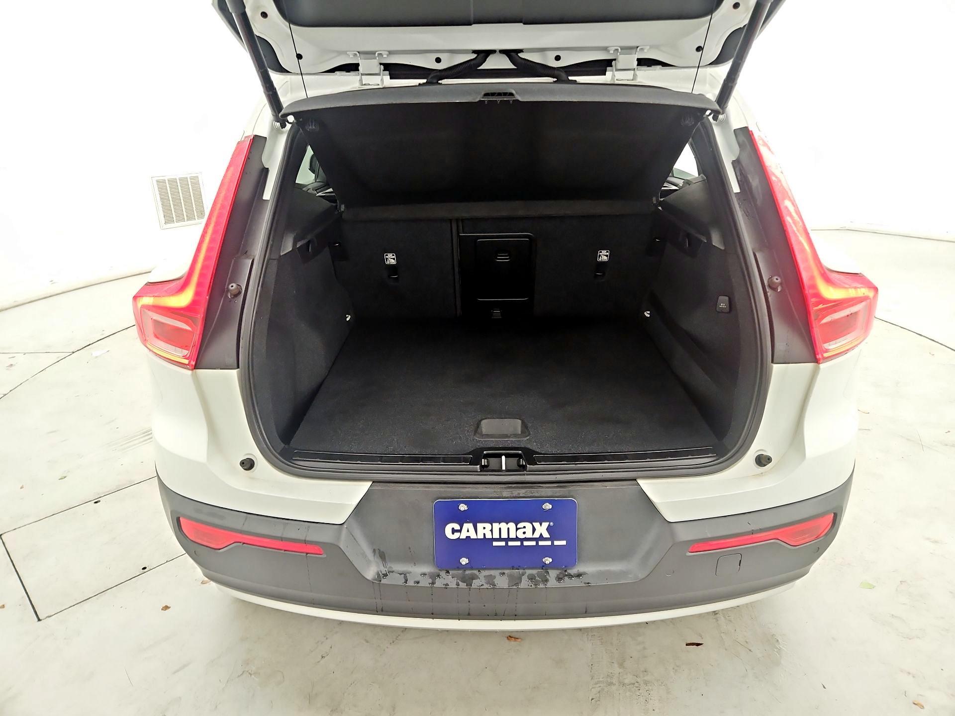 Thumbnail: 2020 Volvo XC40 - 20