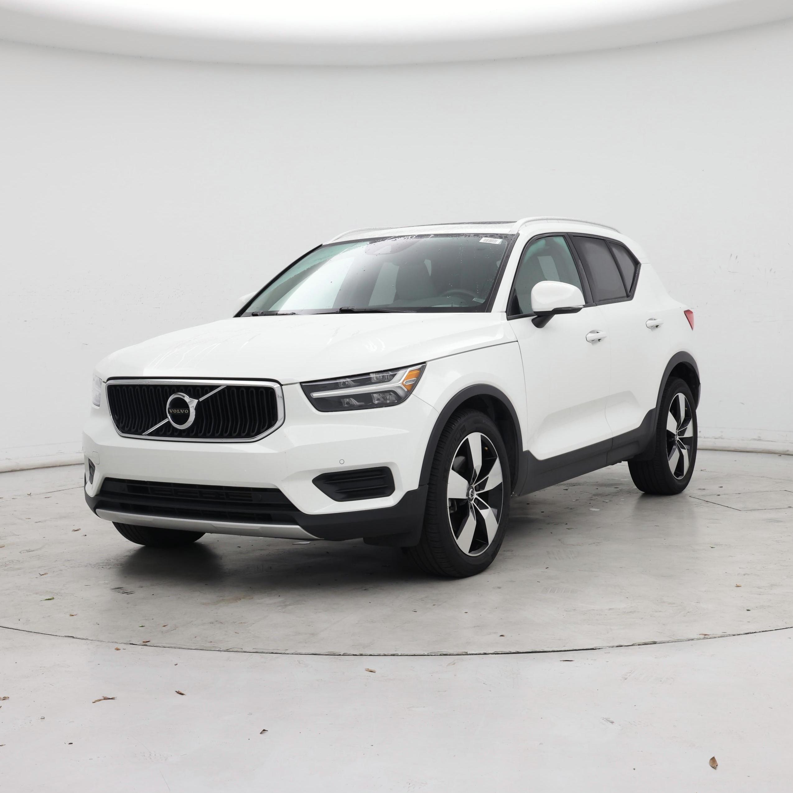 Thumbnail: 2020 Volvo XC40 - 4