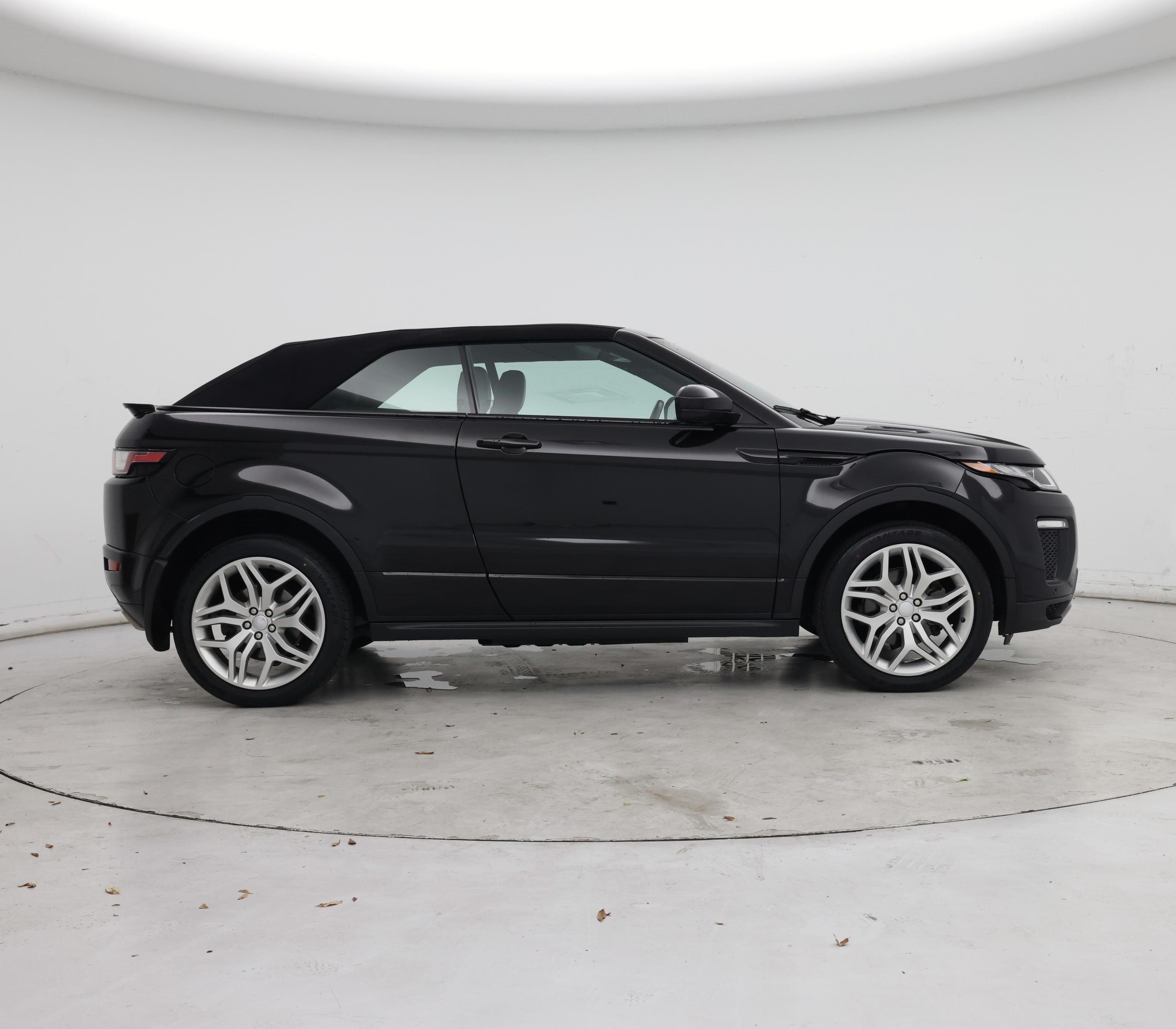 Thumbnail: 2017 Land Rover Range Rover Evoque - 7
