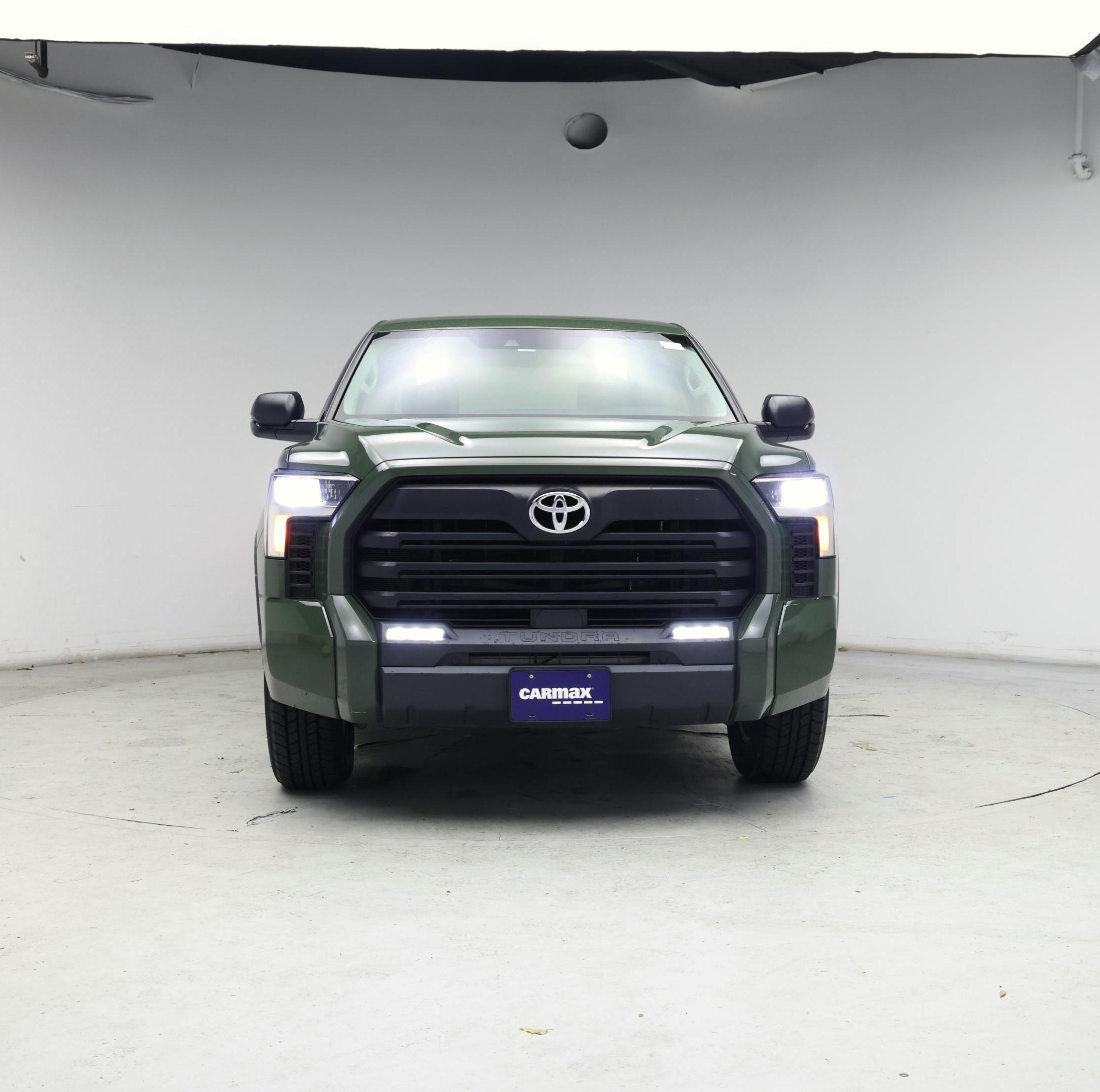 Thumbnail: 2022 Toyota Tundra - 5