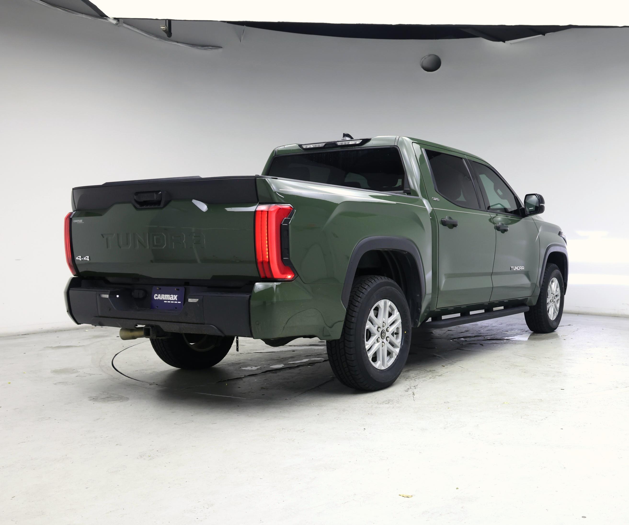 Thumbnail: 2022 Toyota Tundra - 8