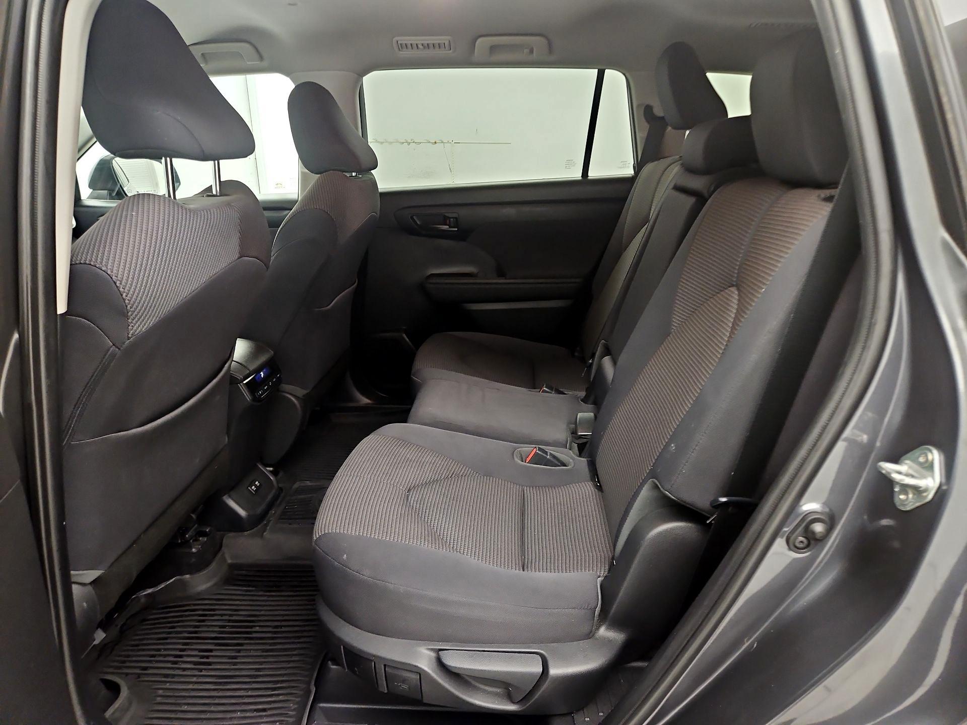 Thumbnail: 2020 Toyota Highlander - 19