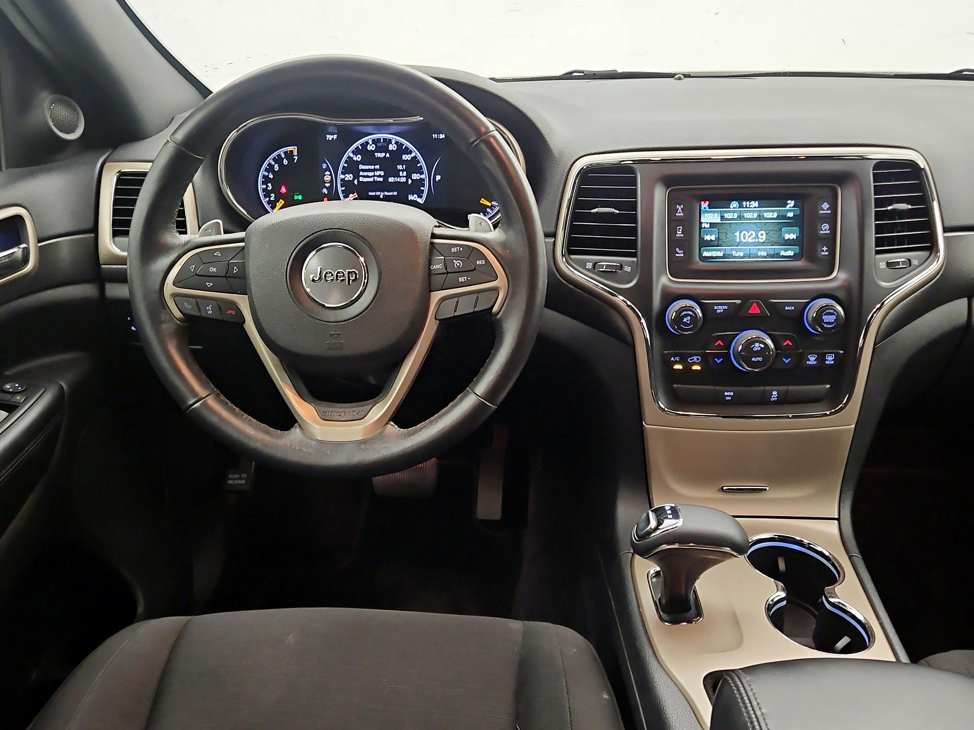 Thumbnail: 2015 Jeep Grand Cherokee - 10
