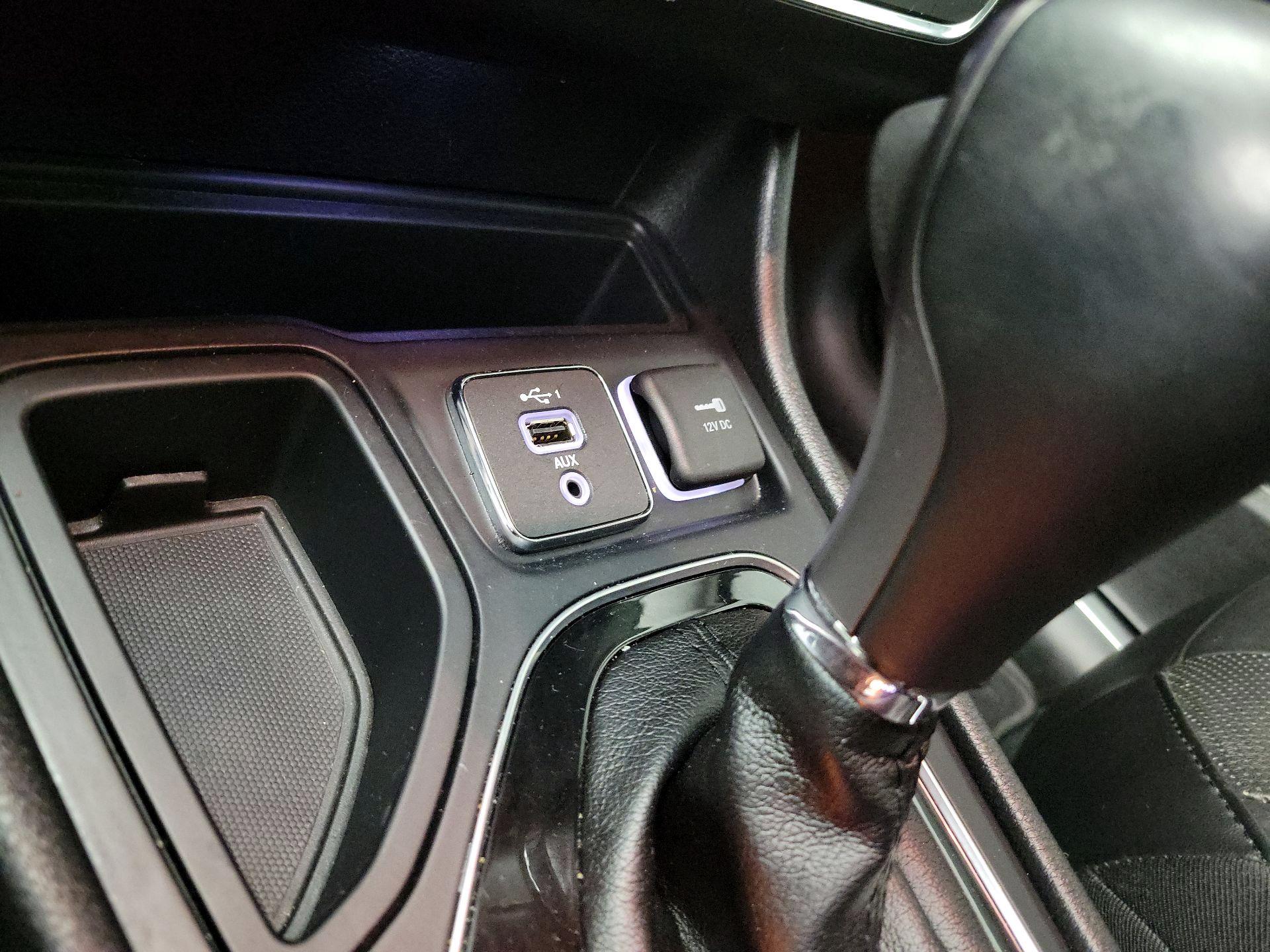Thumbnail: 2020 Jeep Cherokee - 18