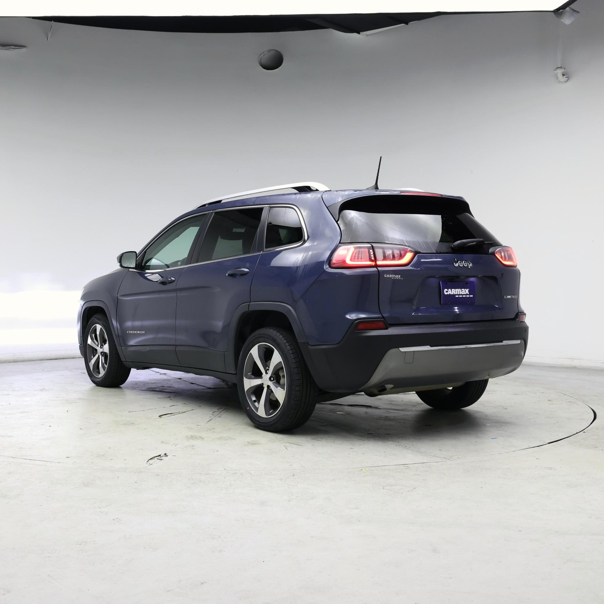 Thumbnail: 2020 Jeep Cherokee - 2