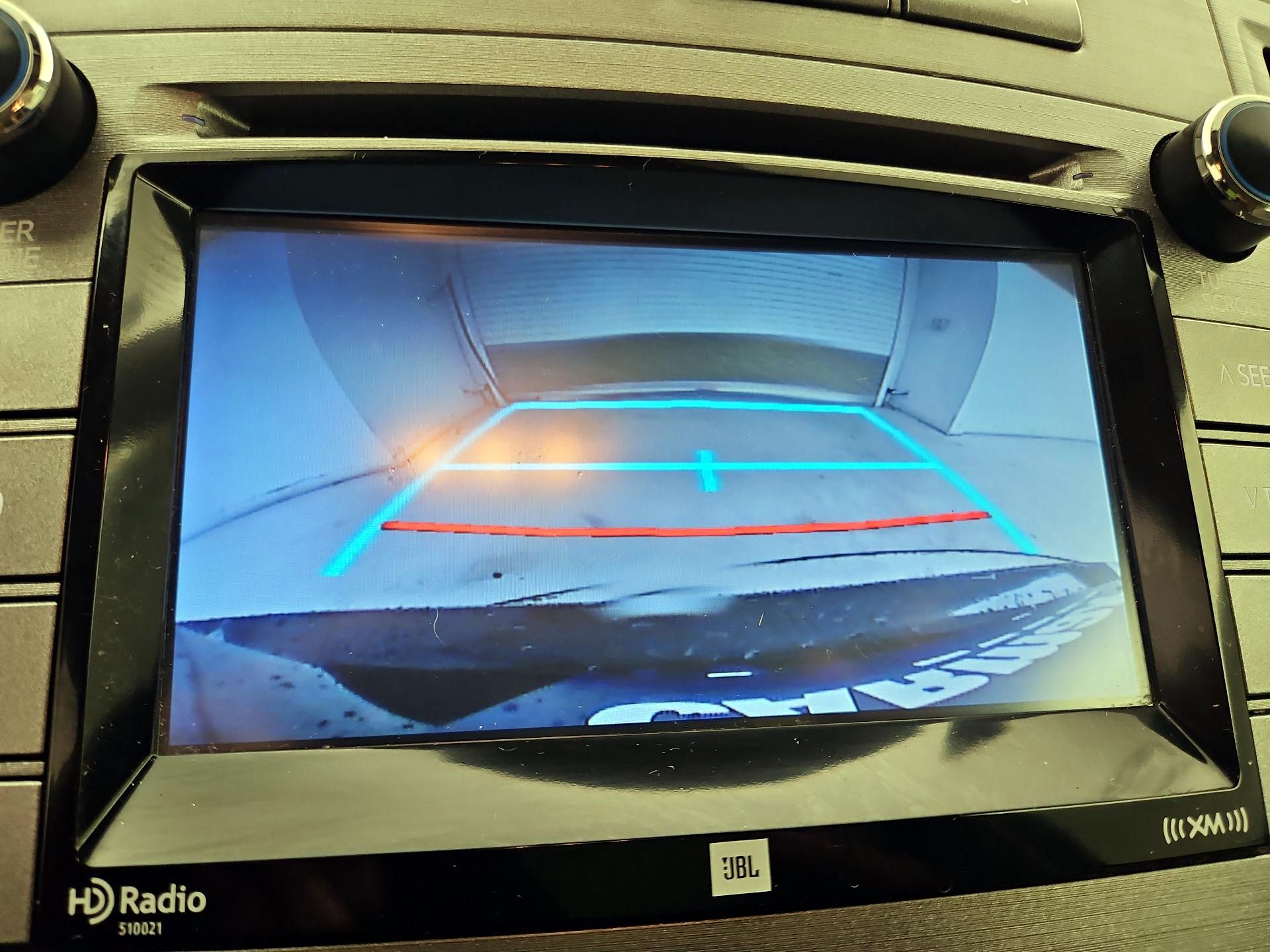 Thumbnail: 2015 Toyota Venza - 14