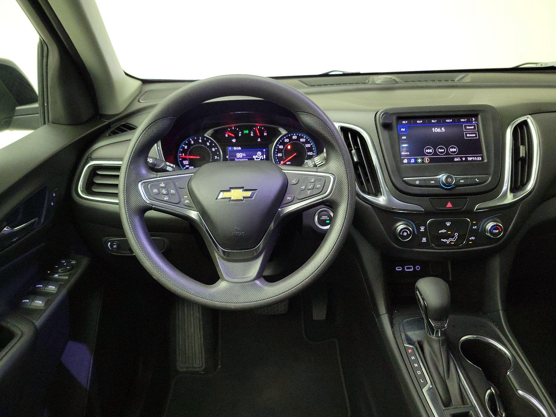 Thumbnail: 2021 Chevrolet Equinox - 10