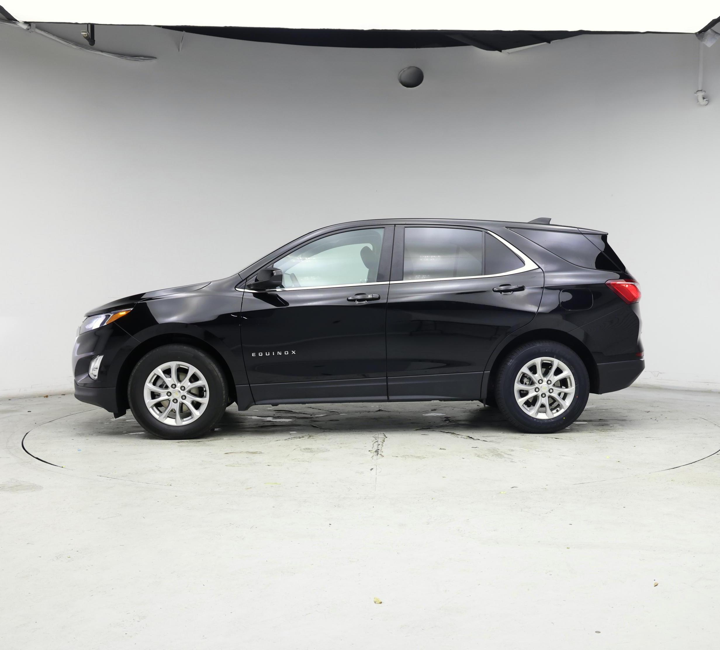 Thumbnail: 2021 Chevrolet Equinox - 3