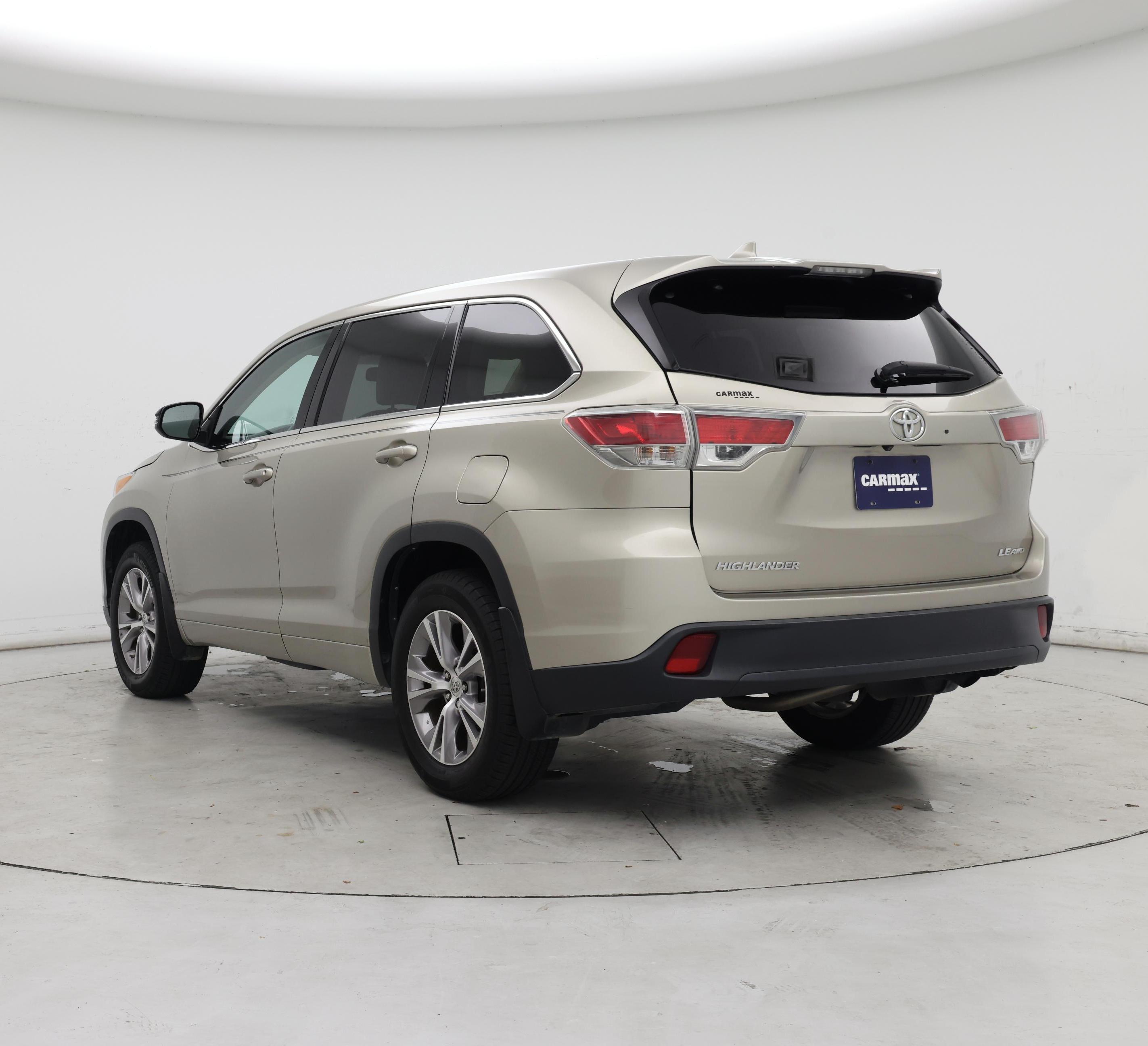 Thumbnail: 2014 Toyota Highlander - 2