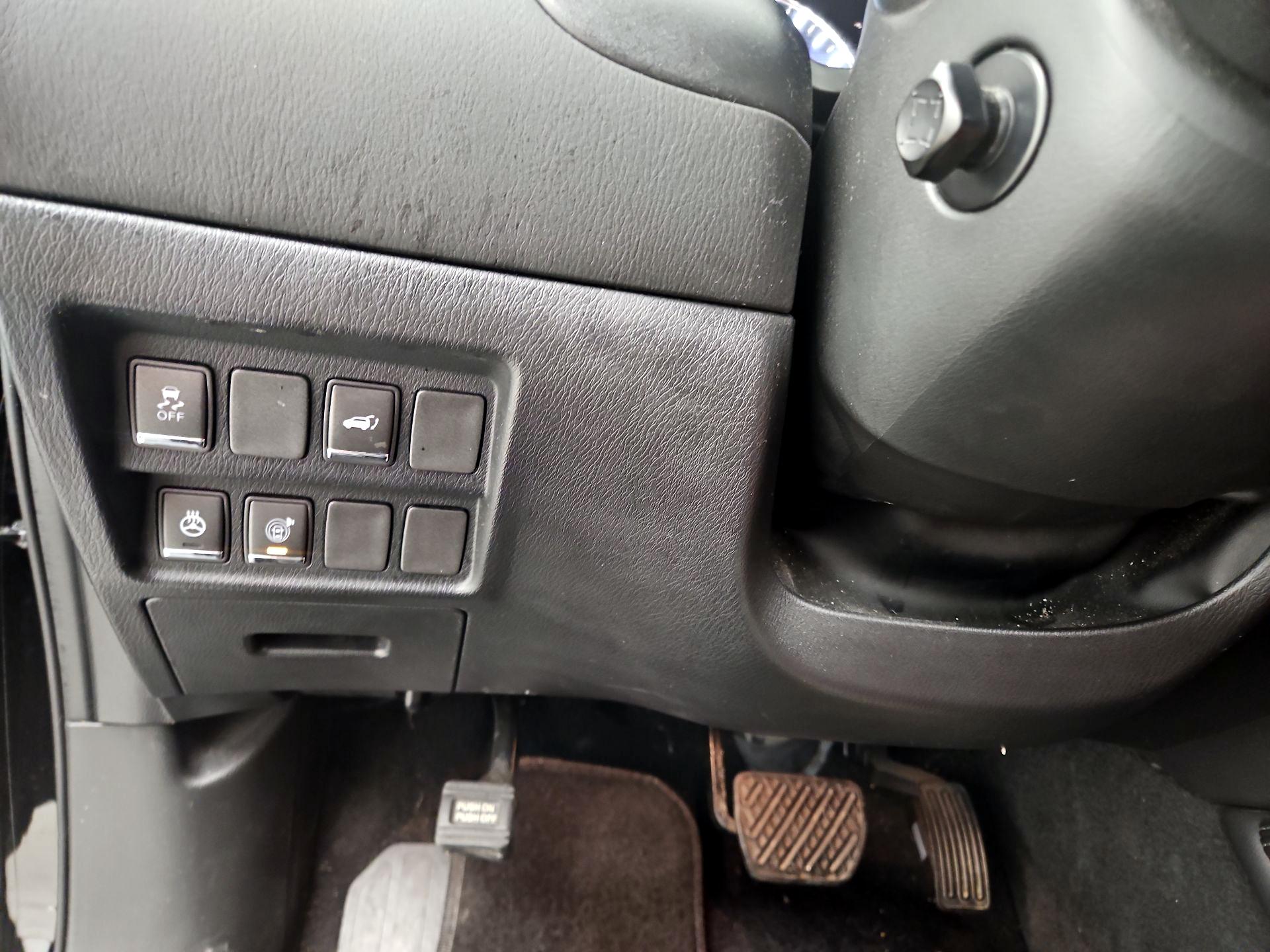 Thumbnail: 2019 INFINITI QX60 - 13