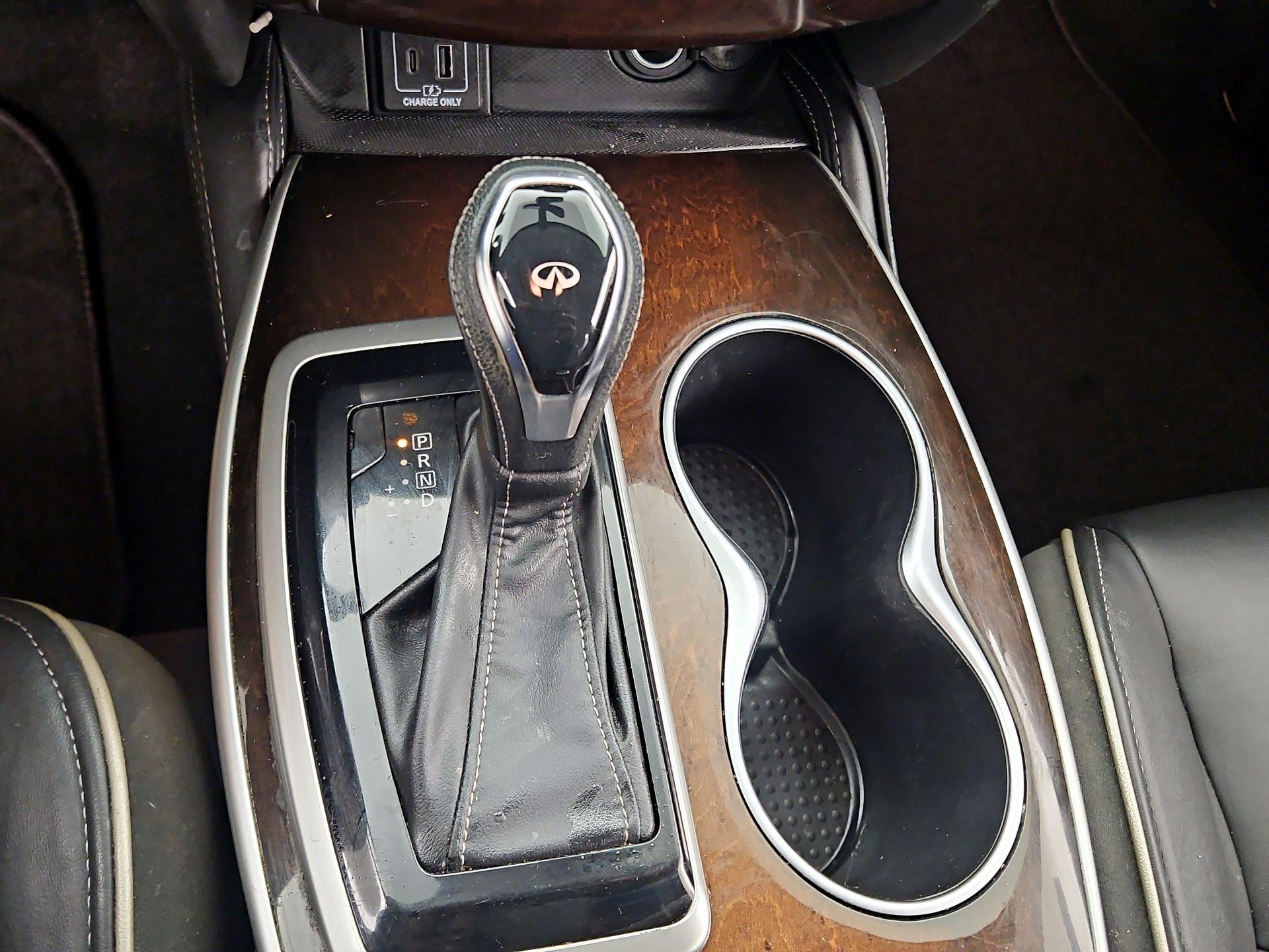 Thumbnail: 2019 INFINITI QX60 - 17