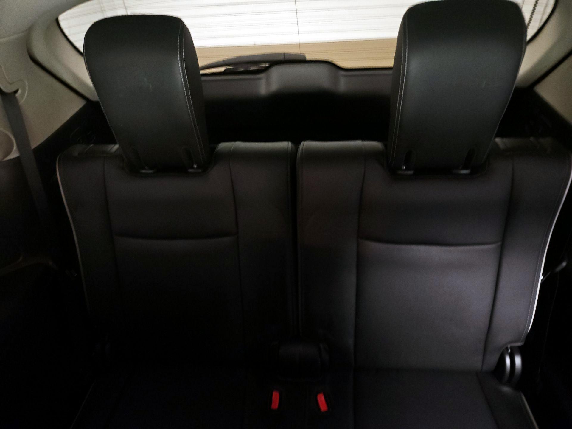 Thumbnail: 2019 INFINITI QX60 - 20