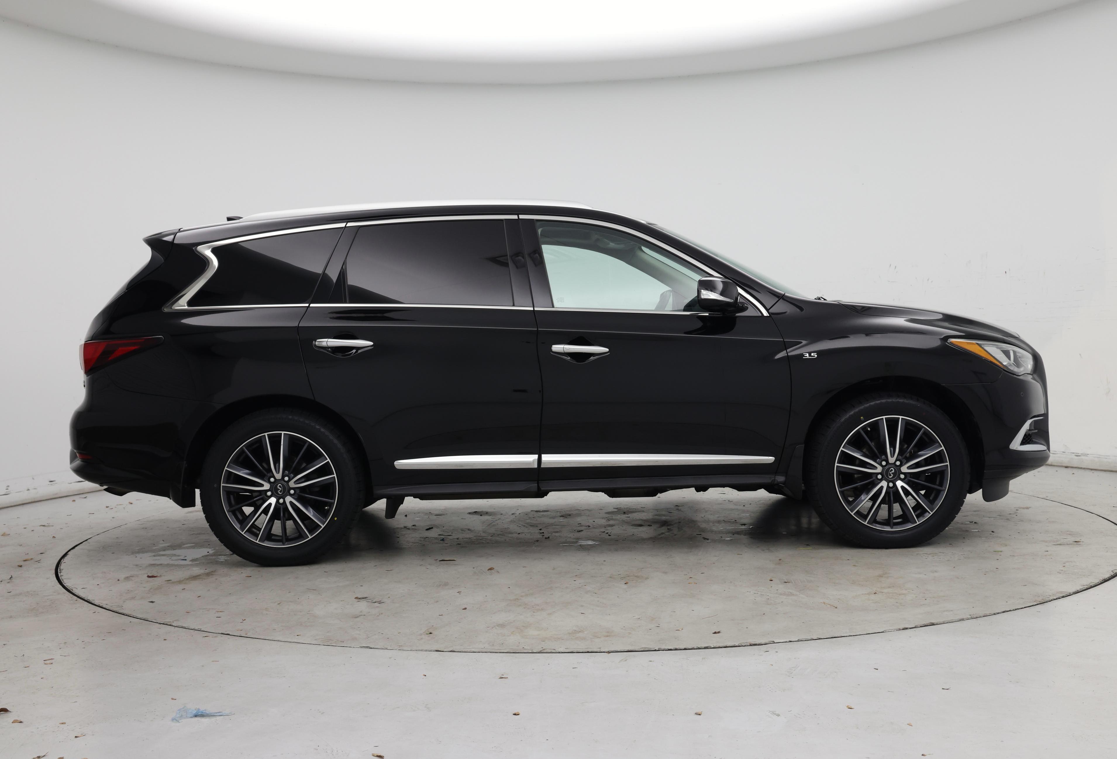 Thumbnail: 2019 INFINITI QX60 - 7