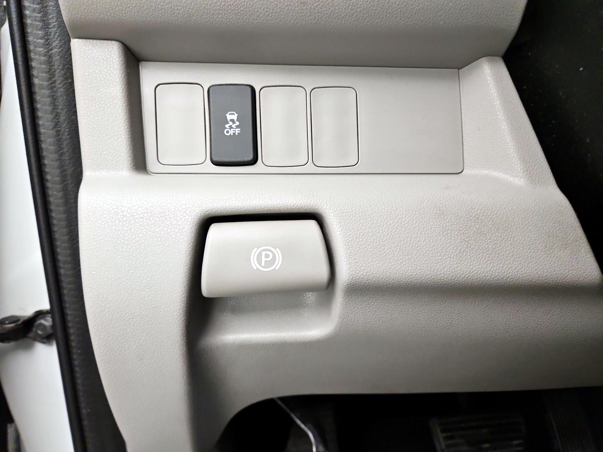 Thumbnail: 2015 Honda Pilot - 13