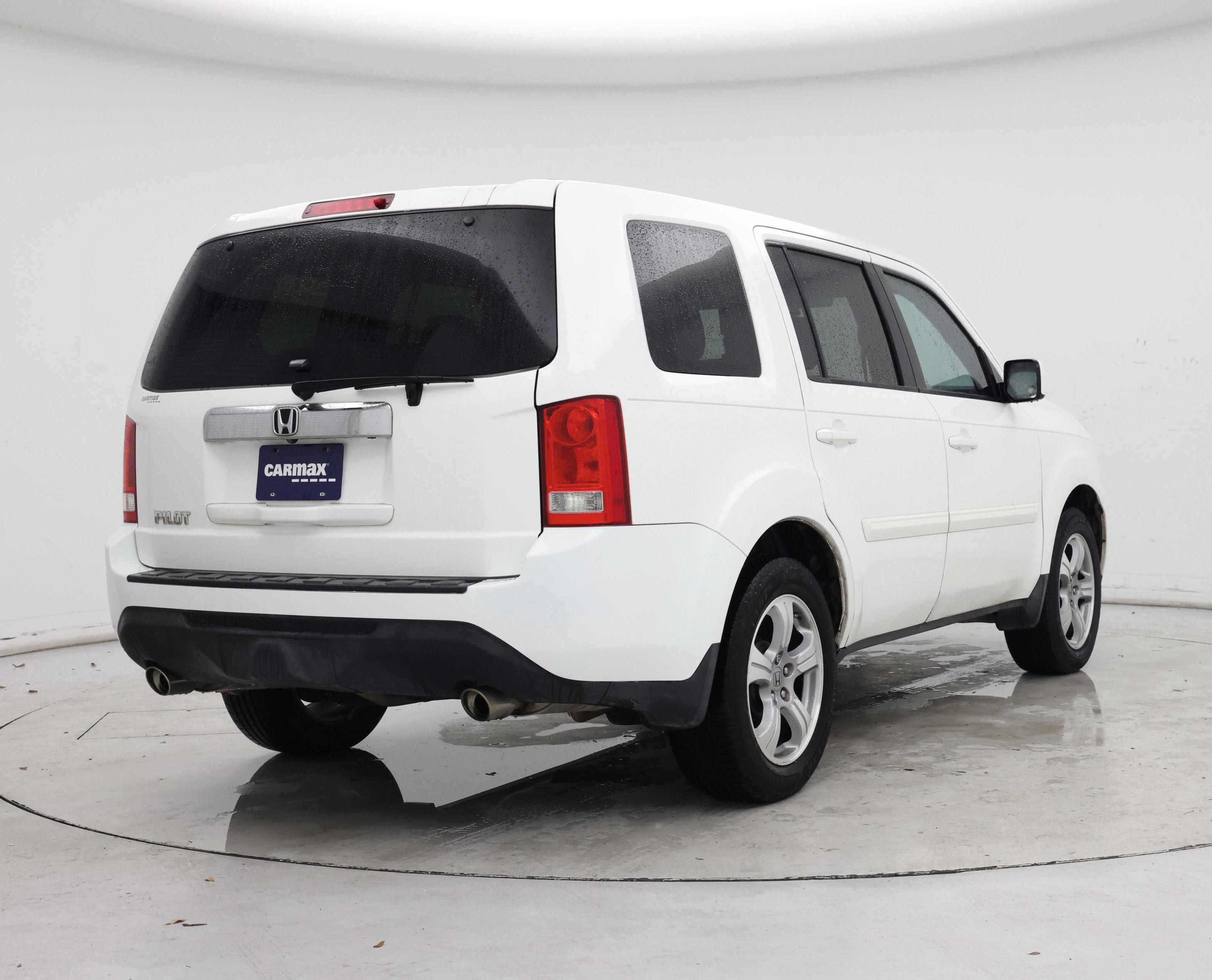 Thumbnail: 2015 Honda Pilot - 8