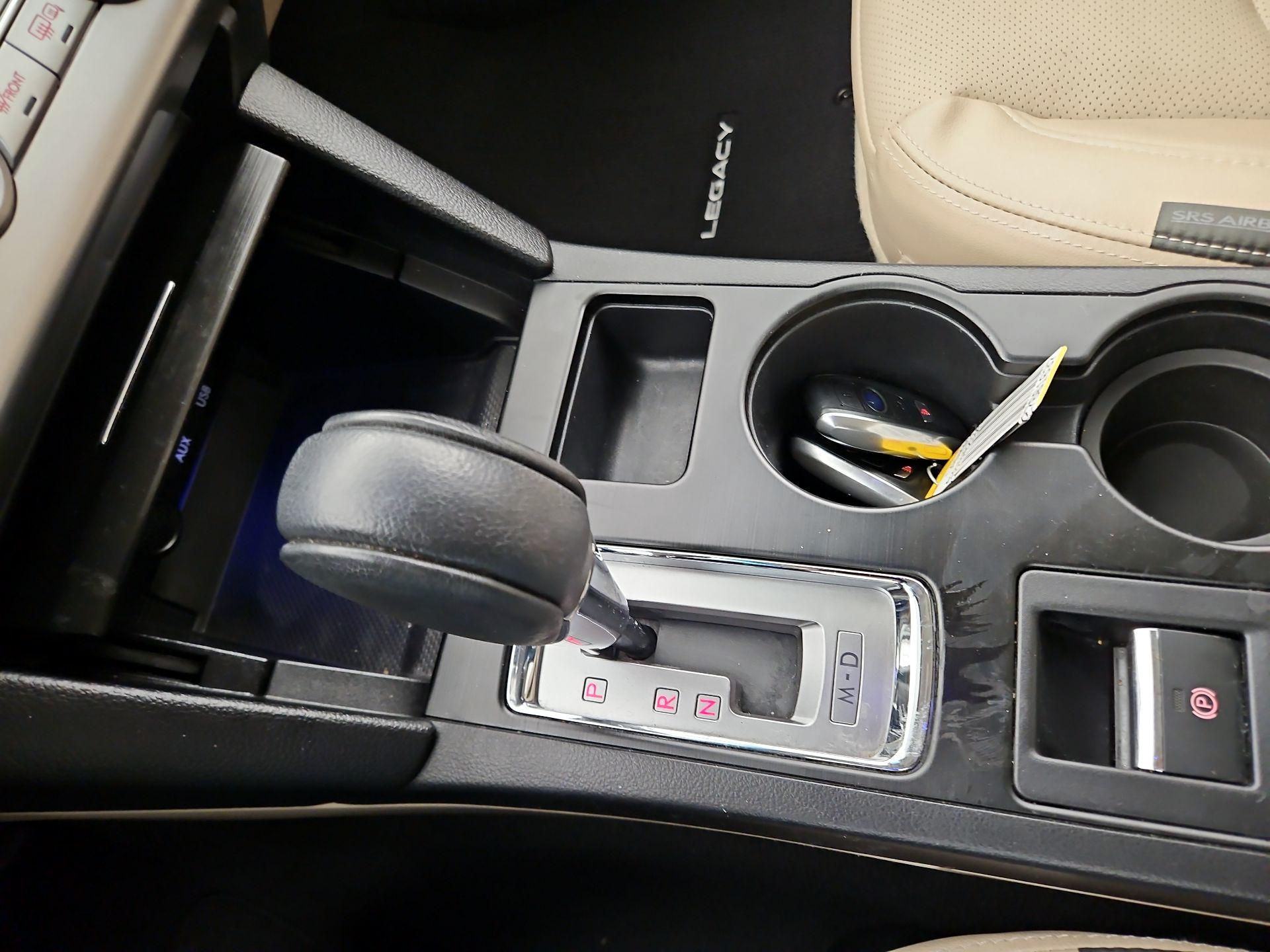 Thumbnail: 2016 Subaru Legacy - 16
