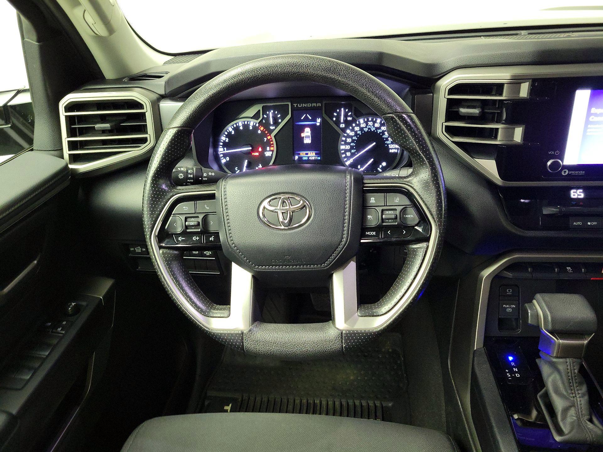 Thumbnail: 2023 Toyota Tundra - 10