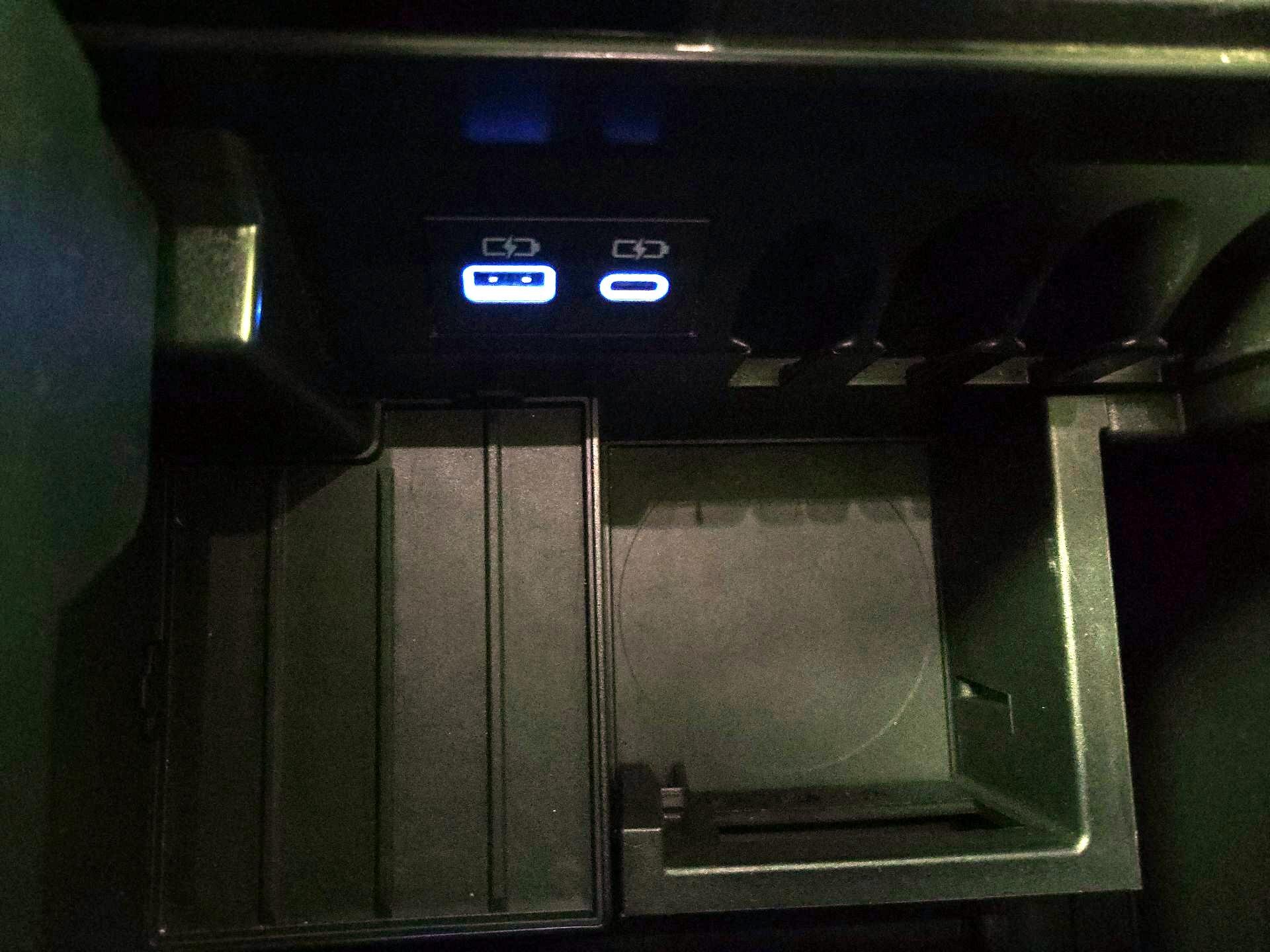 Thumbnail: 2023 Toyota Tundra - 18