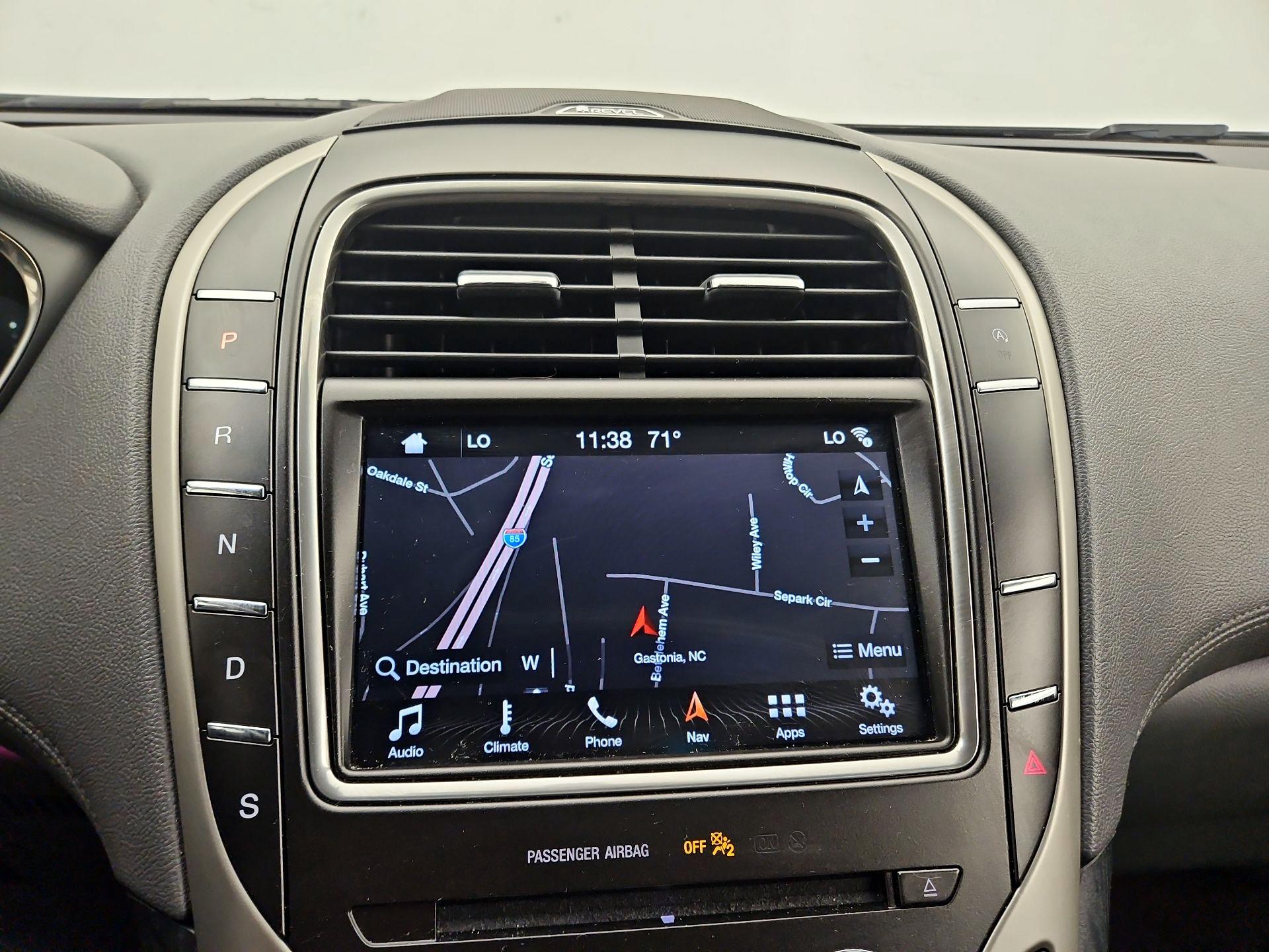 Thumbnail: 2019 Lincoln Nautilus - 12