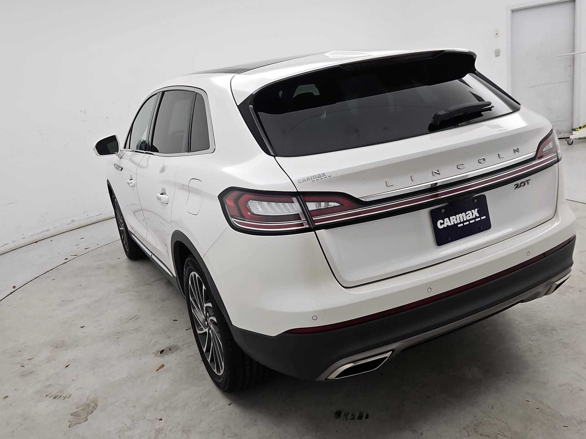Thumbnail: 2019 Lincoln Nautilus - 7
