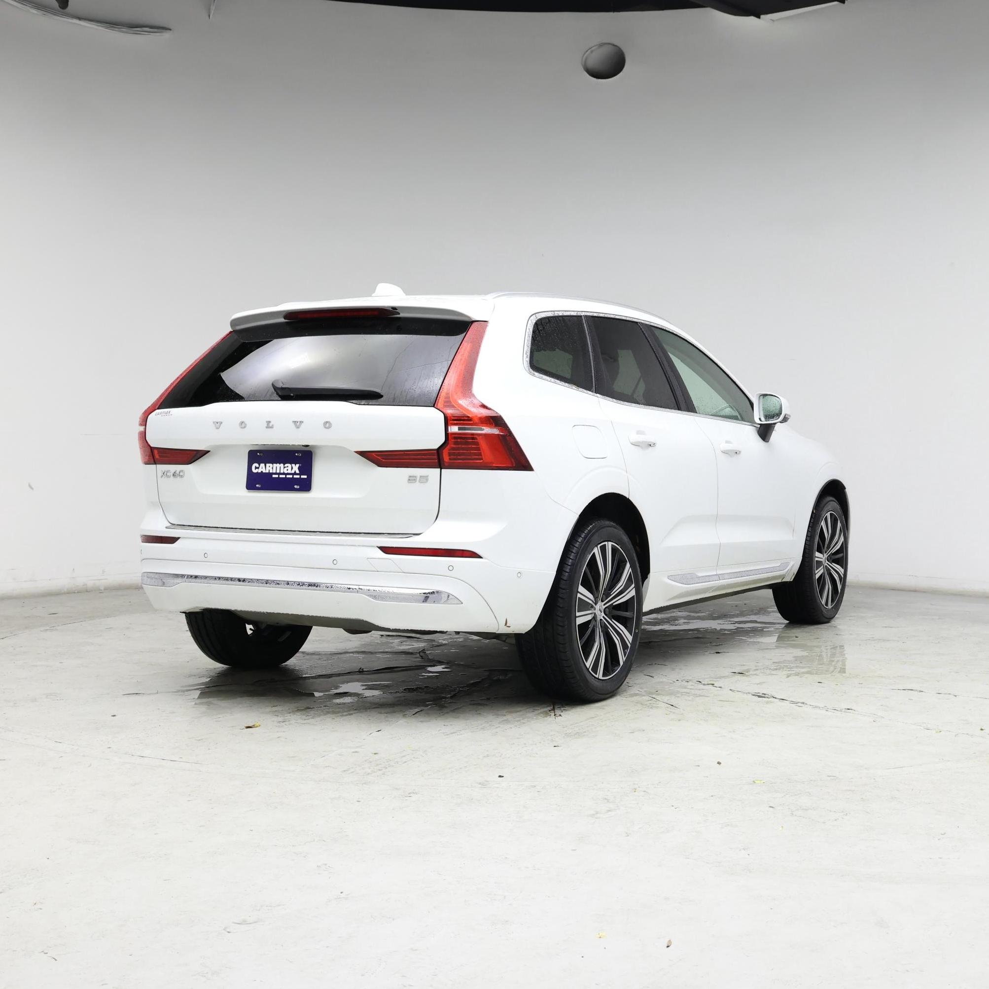 Thumbnail: 2023 Volvo XC60 - 8