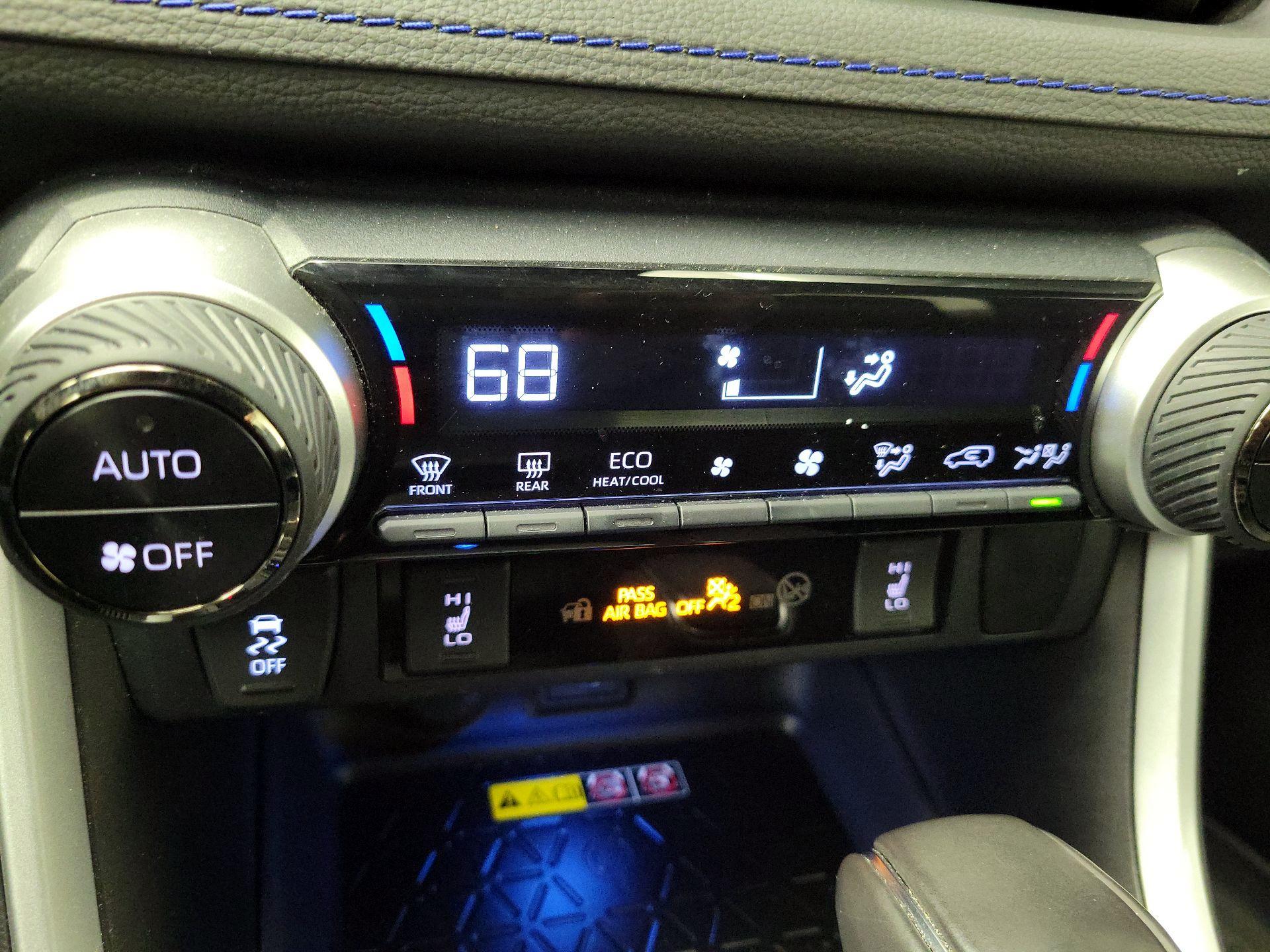 Thumbnail: 2023 Toyota RAV4 - 15
