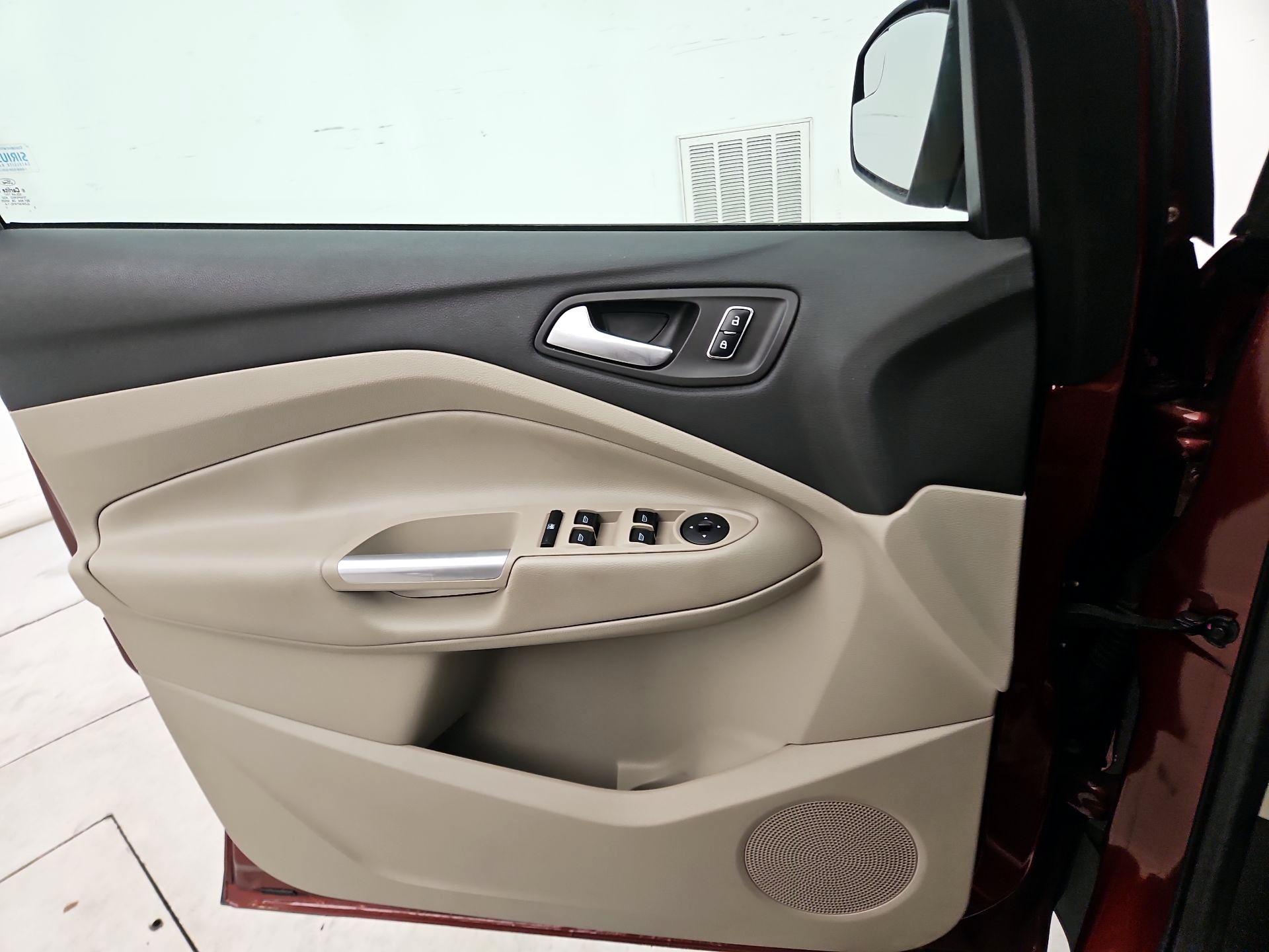 Thumbnail: 2014 Ford Escape - 12