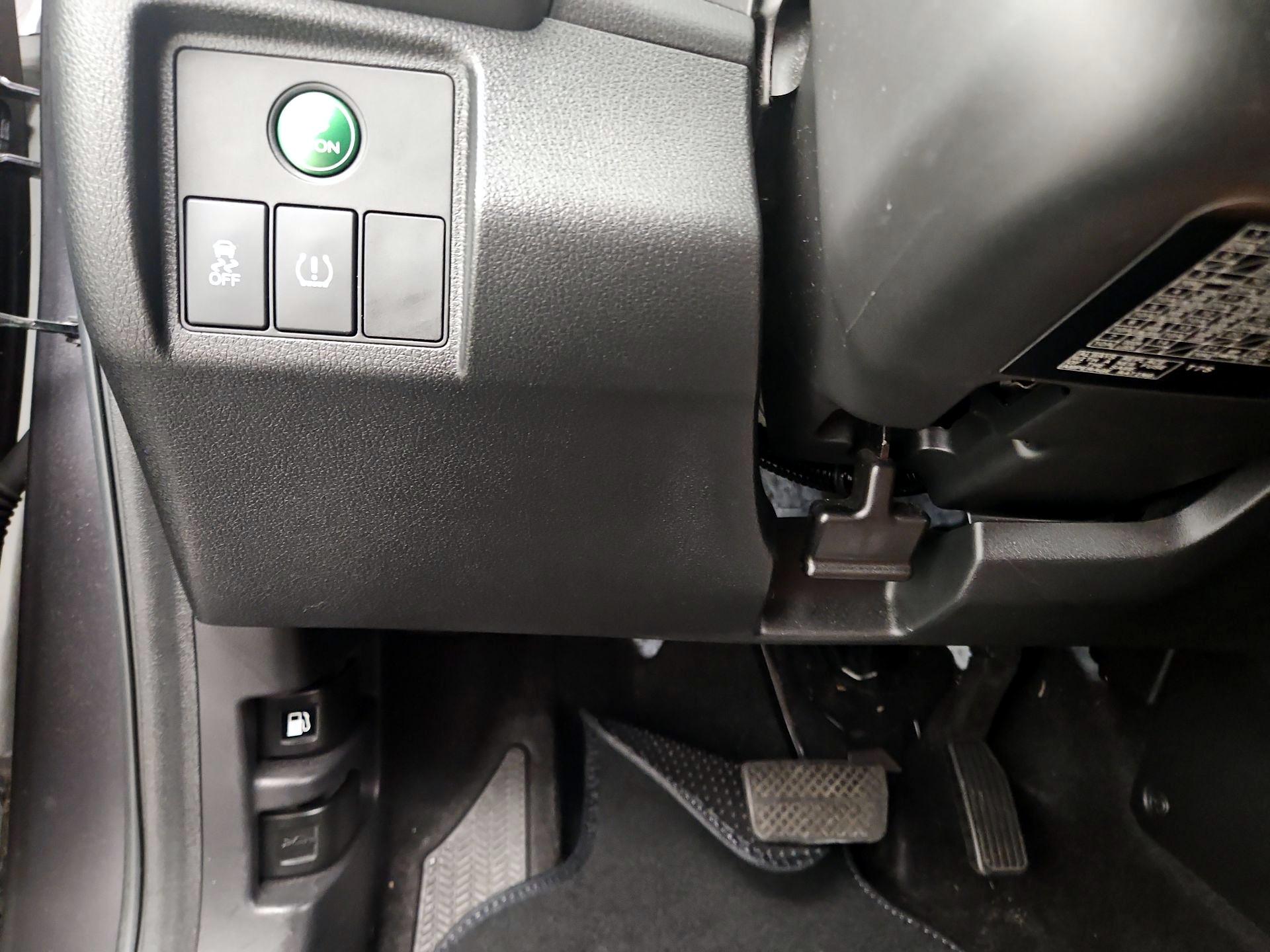 Thumbnail: 2017 Honda HR-V - 13