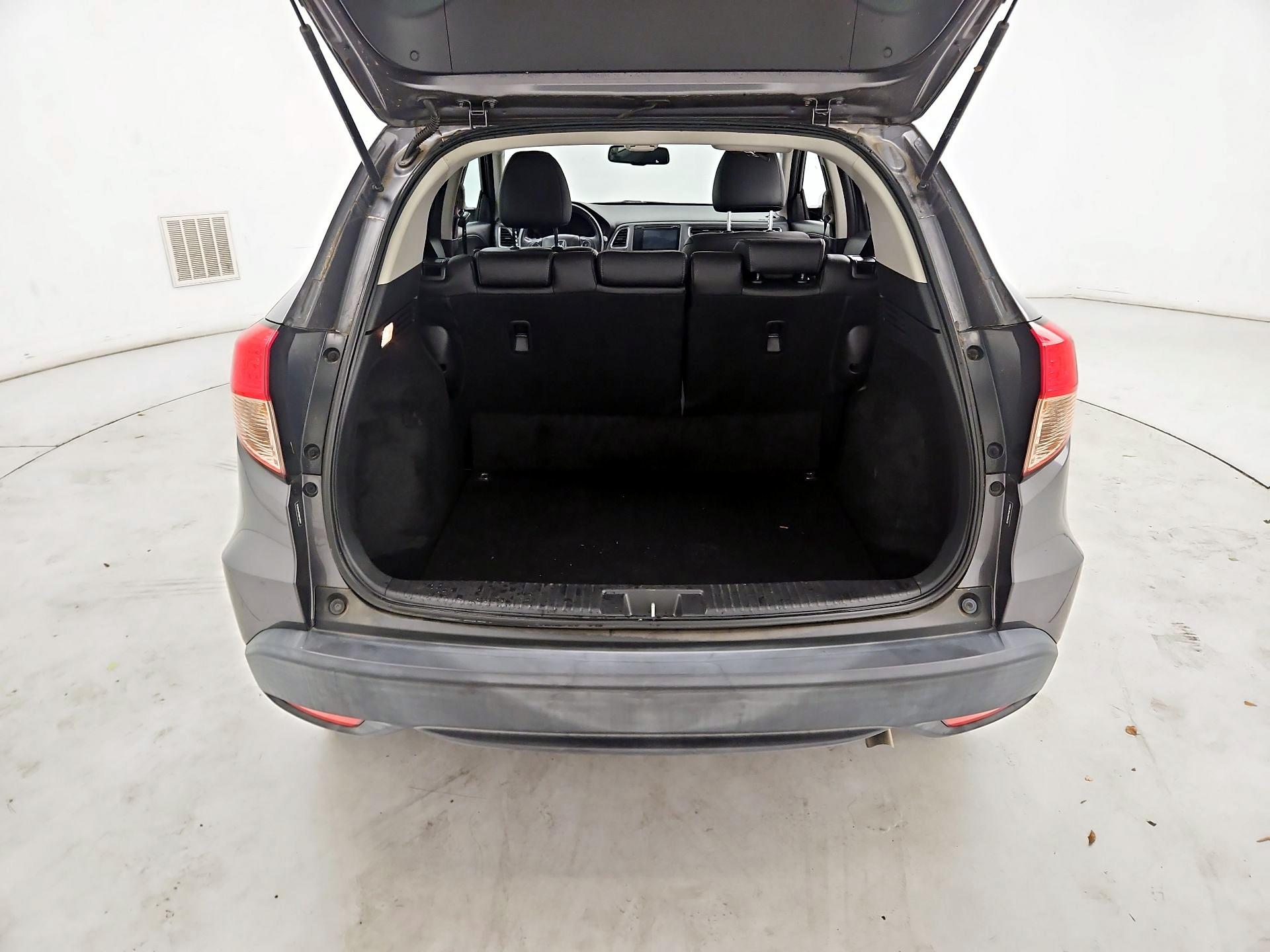 Thumbnail: 2017 Honda HR-V - 20