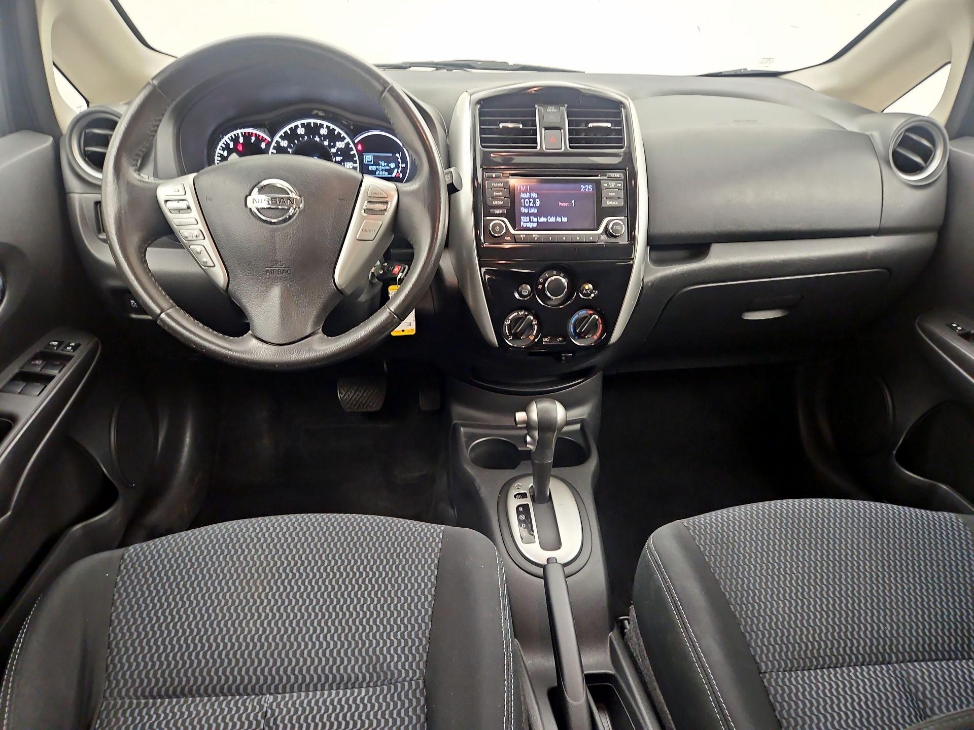 Thumbnail: 2016 Nissan Versa Note - 9