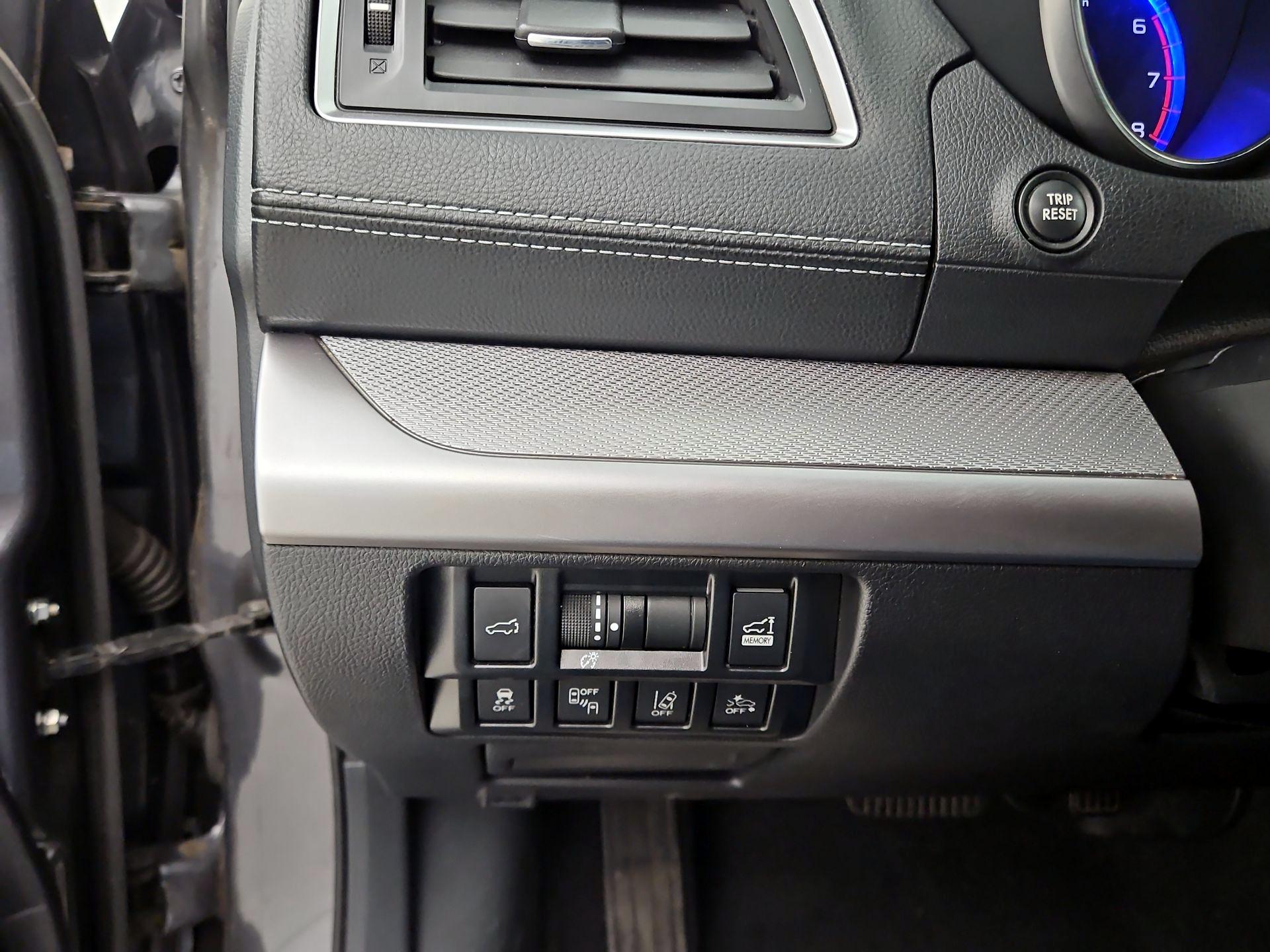 Thumbnail: 2019 Subaru Outback - 11