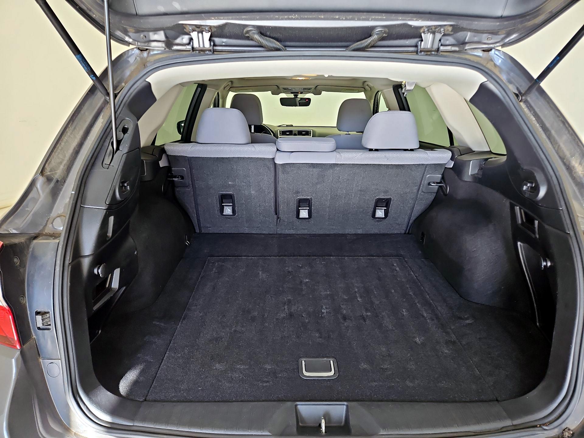 Thumbnail: 2019 Subaru Outback - 20
