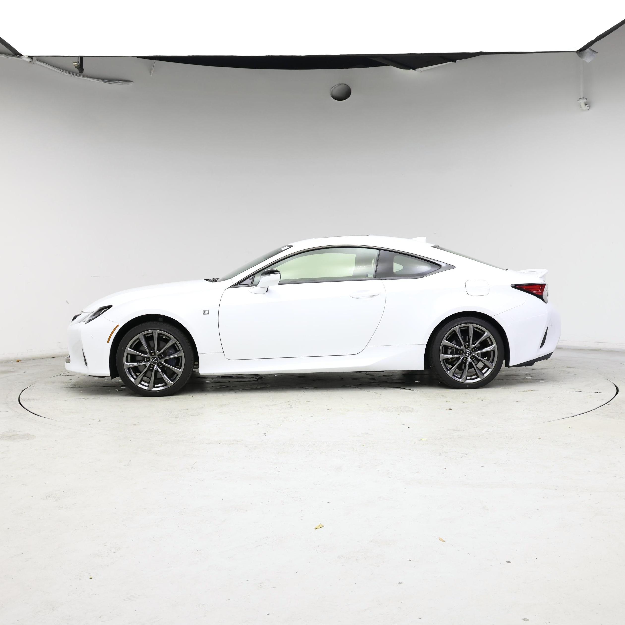 Thumbnail: 2022 Lexus RC - 3