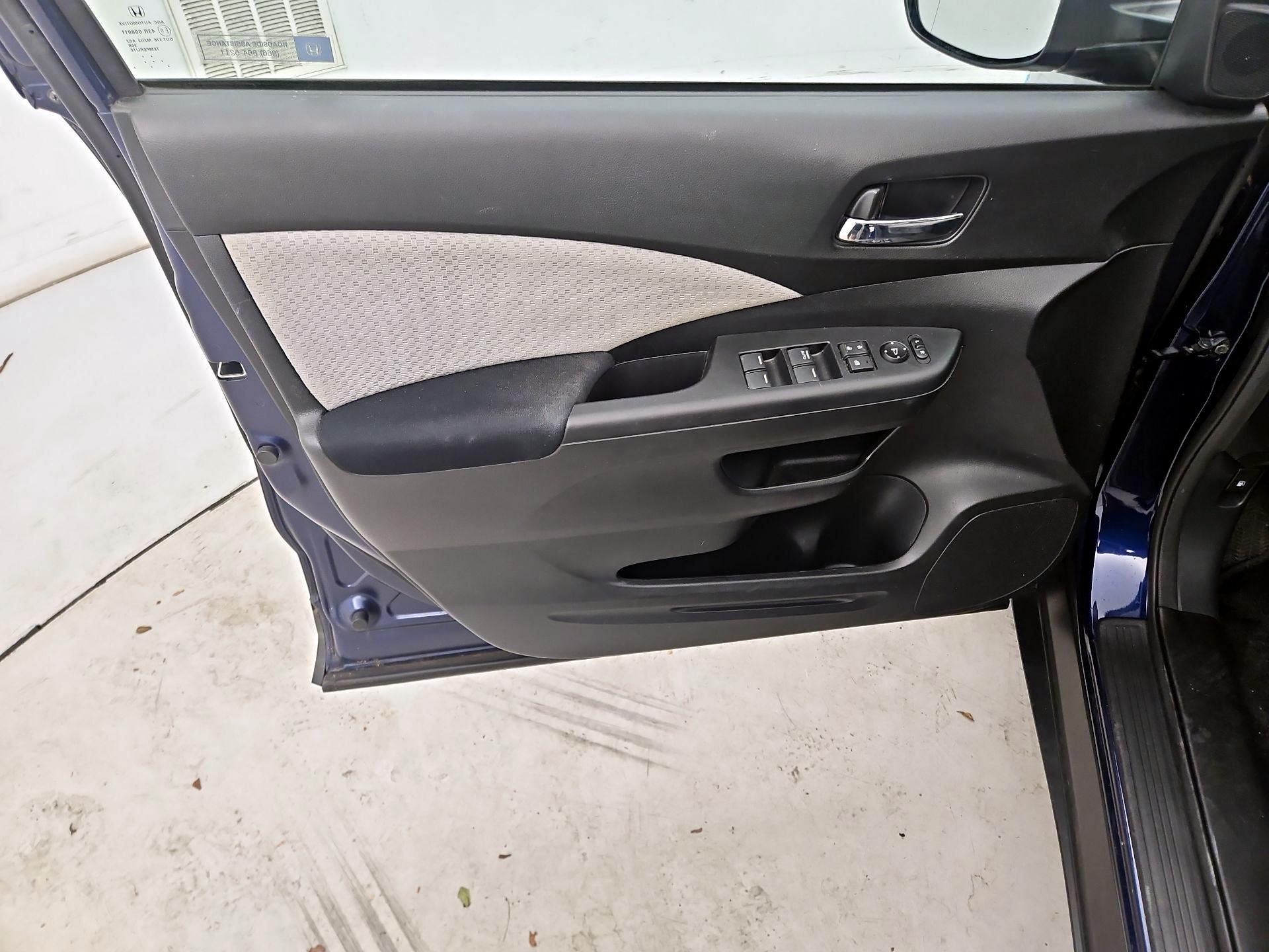 Thumbnail: 2016 Honda CR-V - 12
