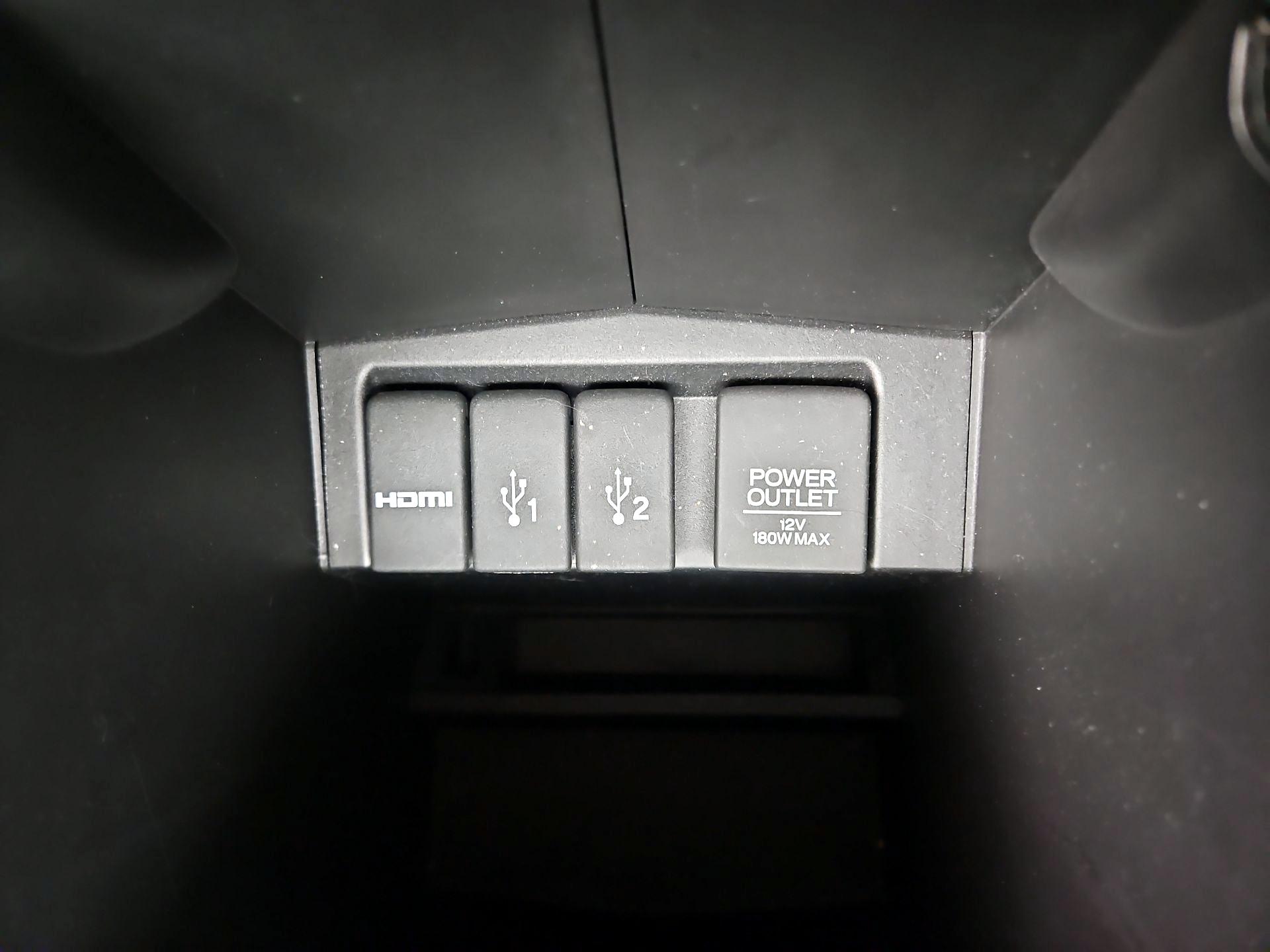 Thumbnail: 2016 Honda CR-V - 18