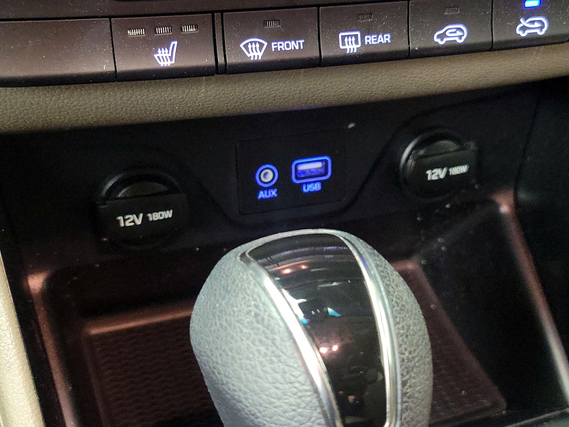 Thumbnail: 2021 Hyundai Tucson - 18
