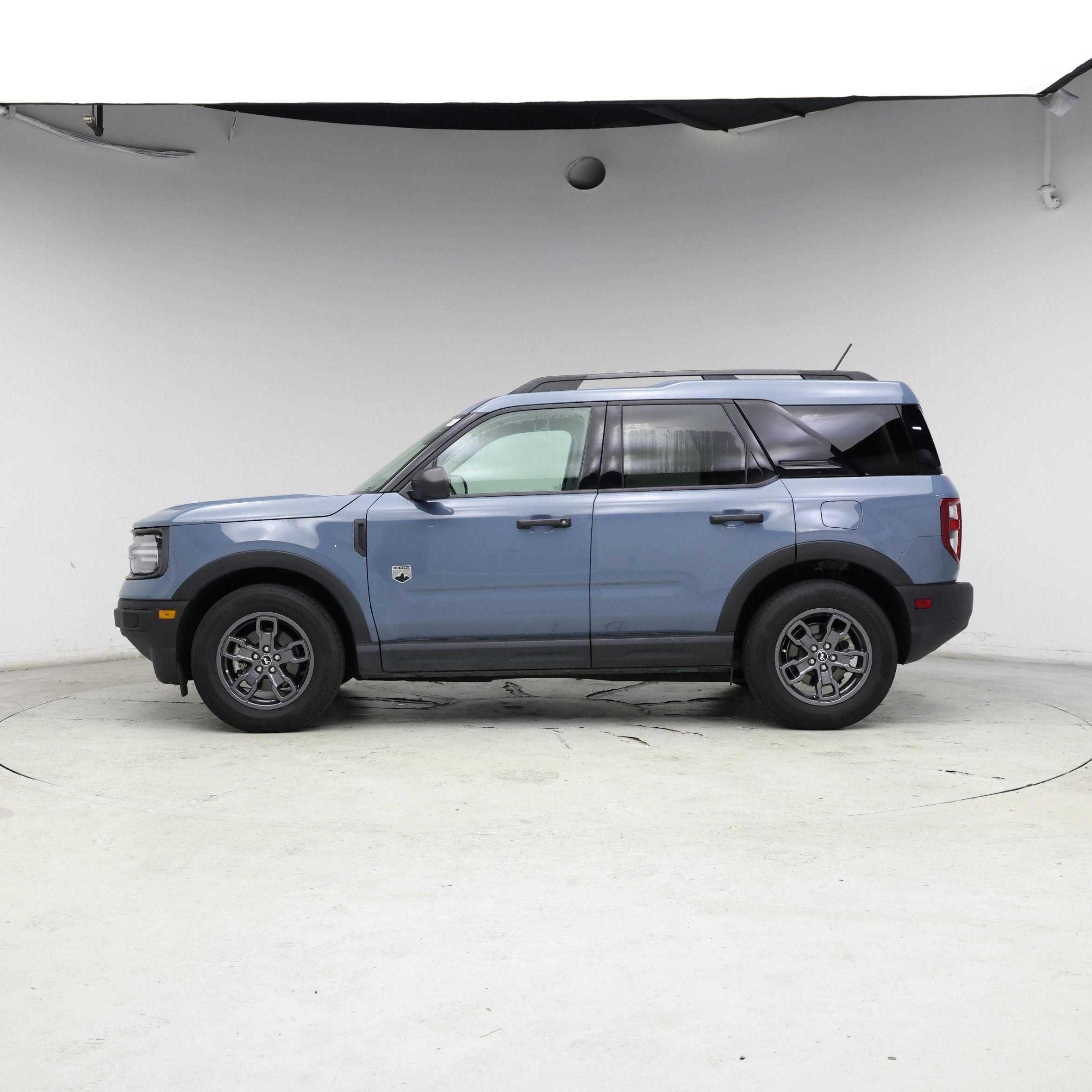 Thumbnail: 2021 Ford Bronco Sport - 3