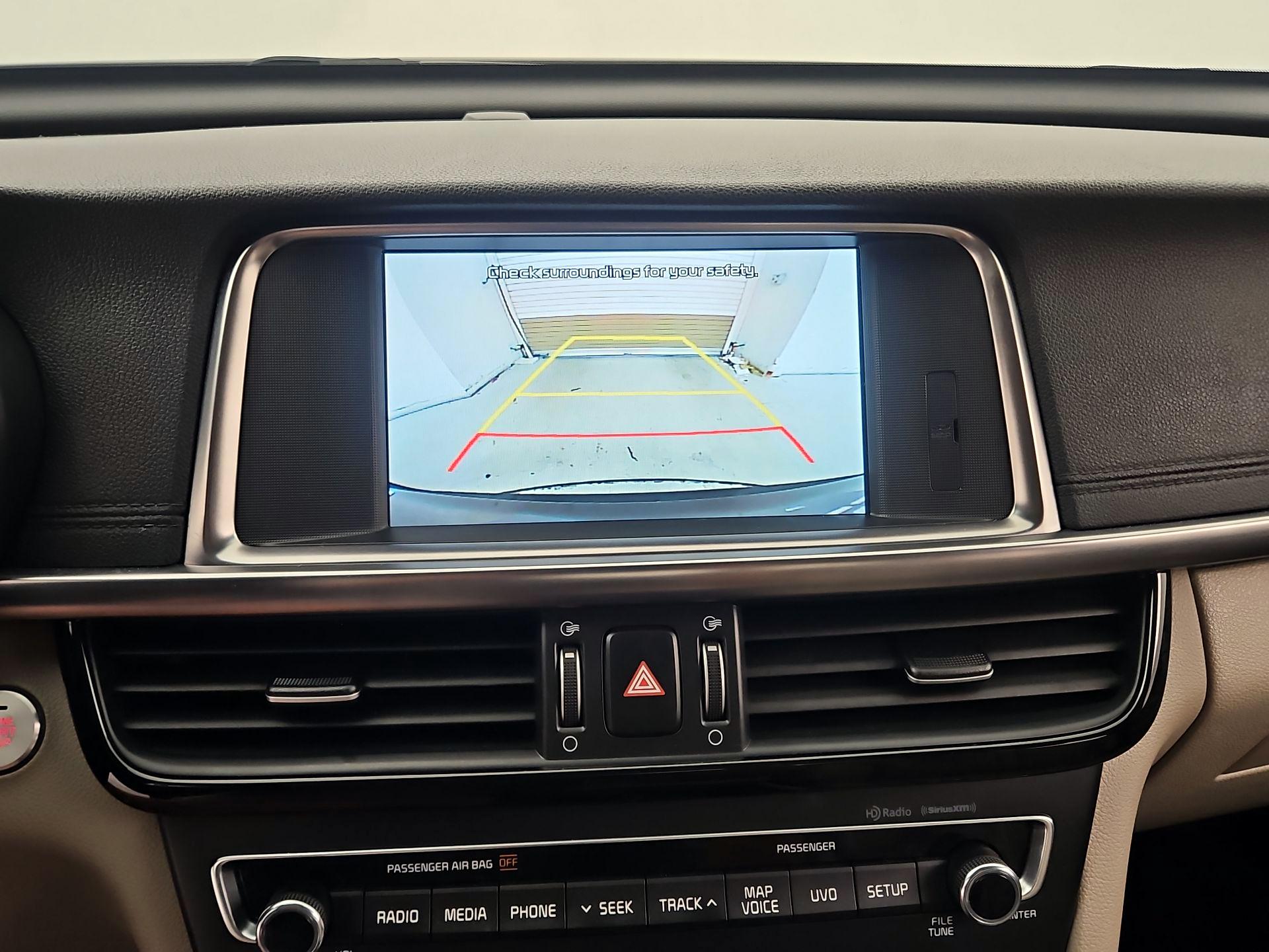 Thumbnail: 2017 Kia Optima - 14