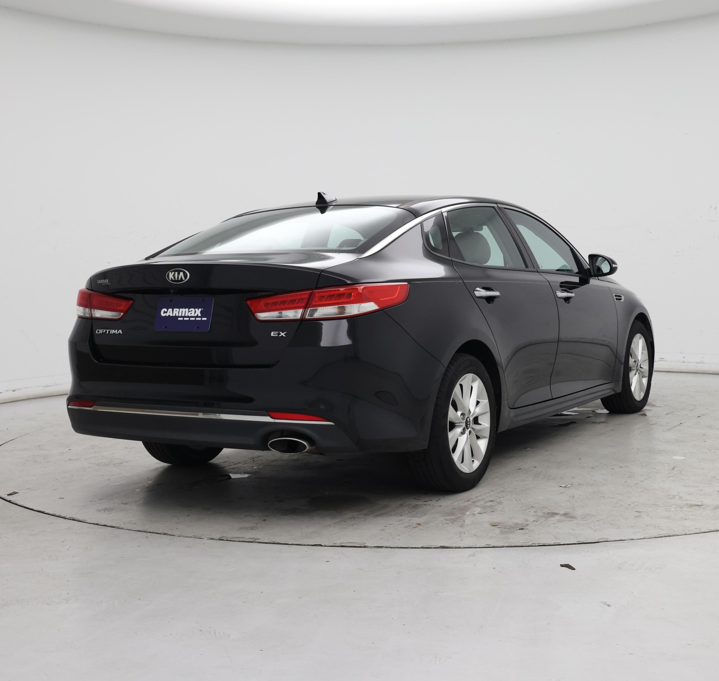 Thumbnail: 2017 Kia Optima - 8