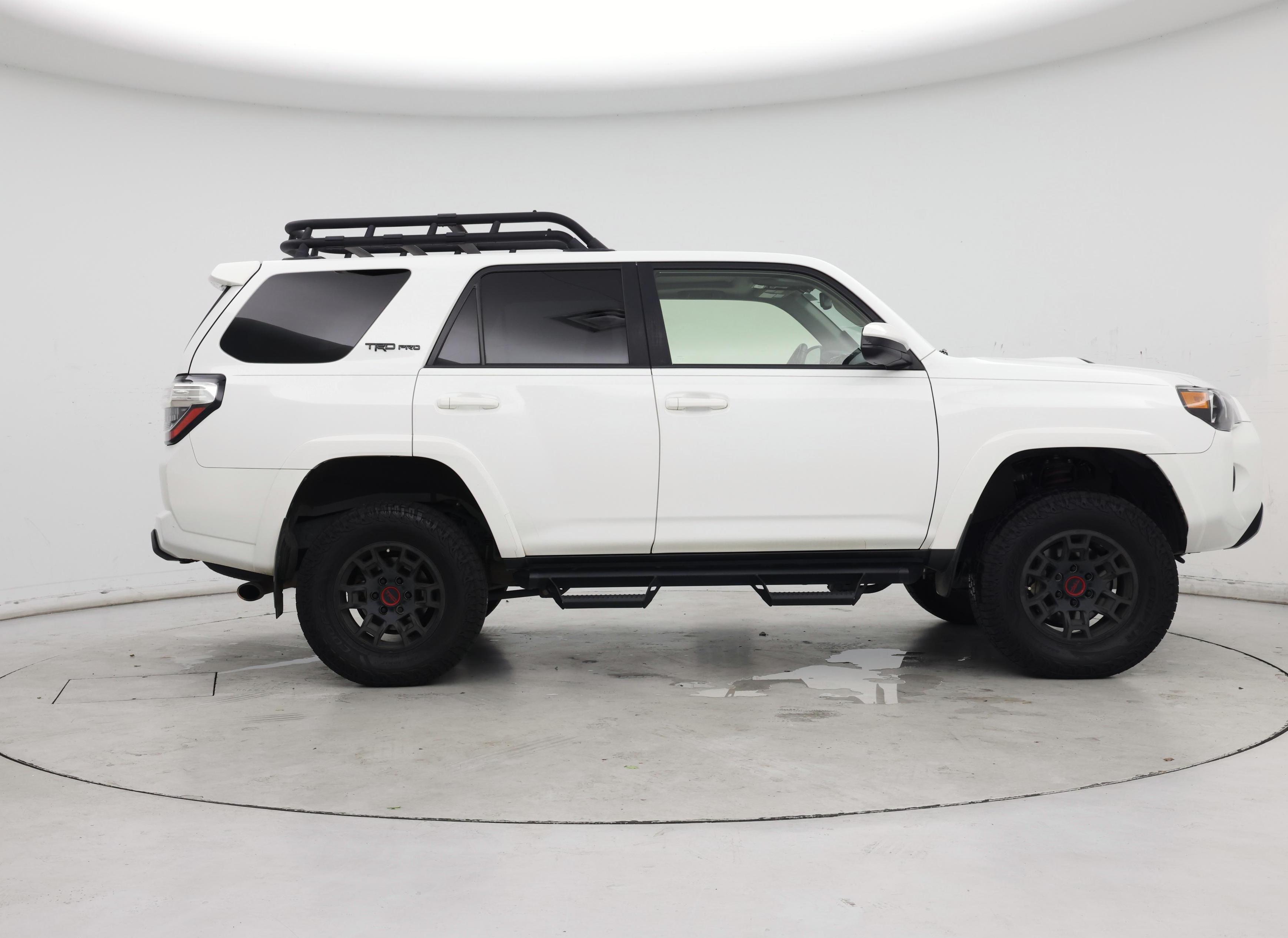 Thumbnail: 2021 Toyota 4Runner - 7