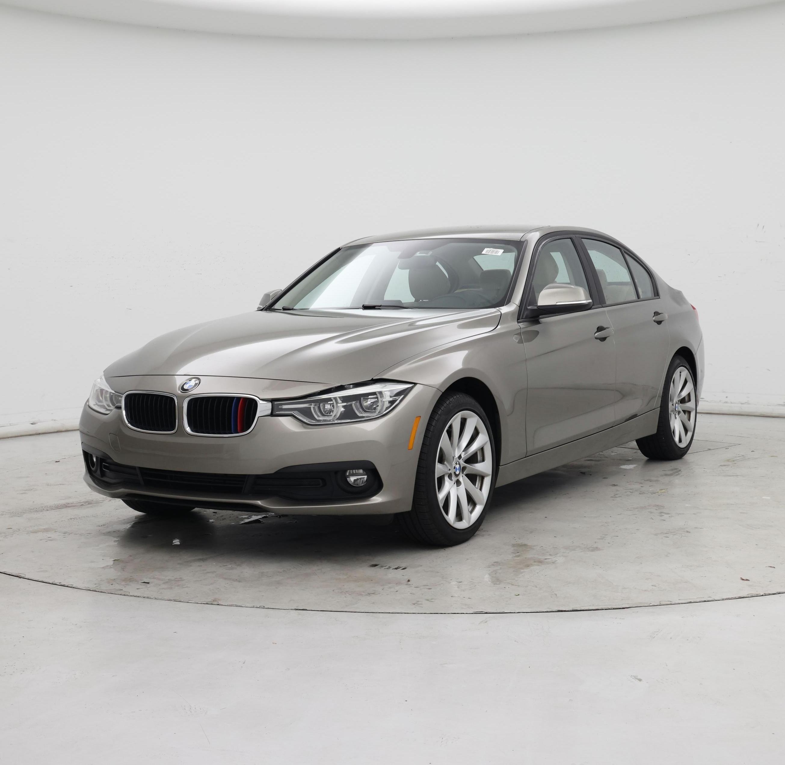 Thumbnail: 2018 BMW 3 Series - 4